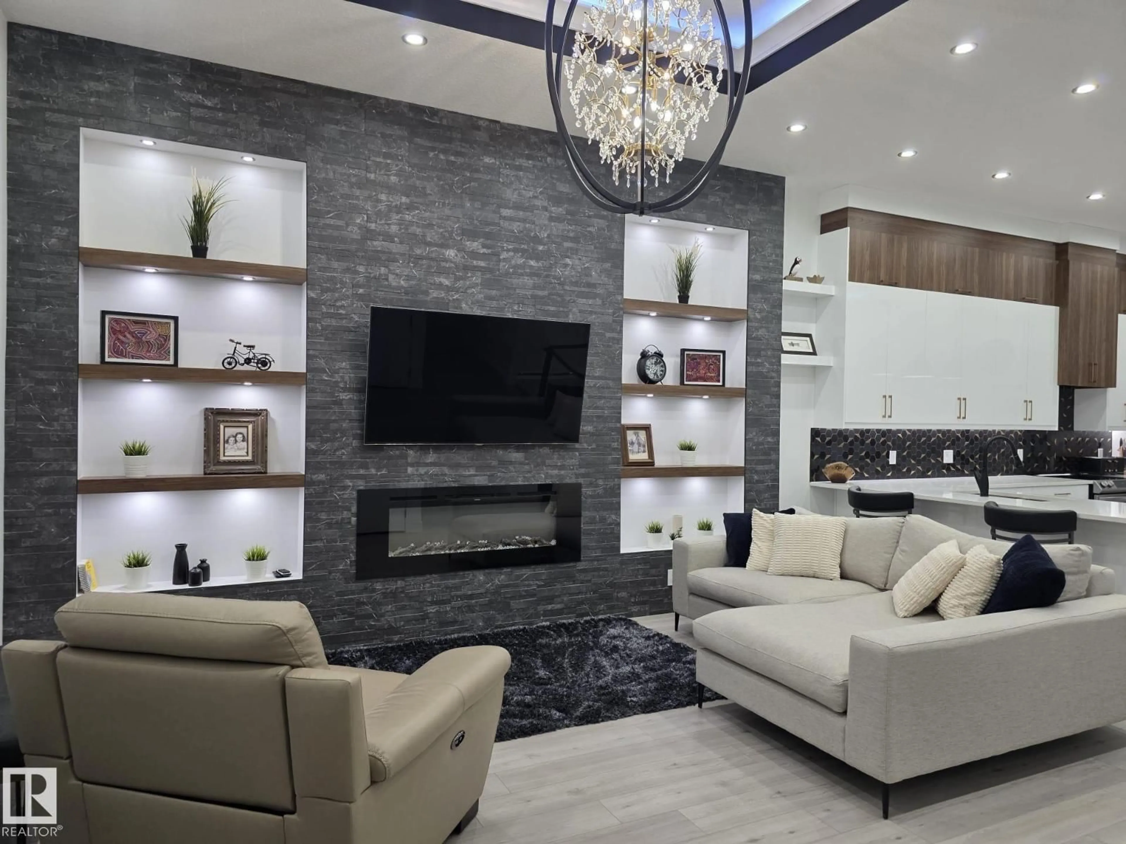 Living room with furniture, unknown for 505 49119 RANGE ROAD 73, Rural Brazeau County Alberta T7A0B9