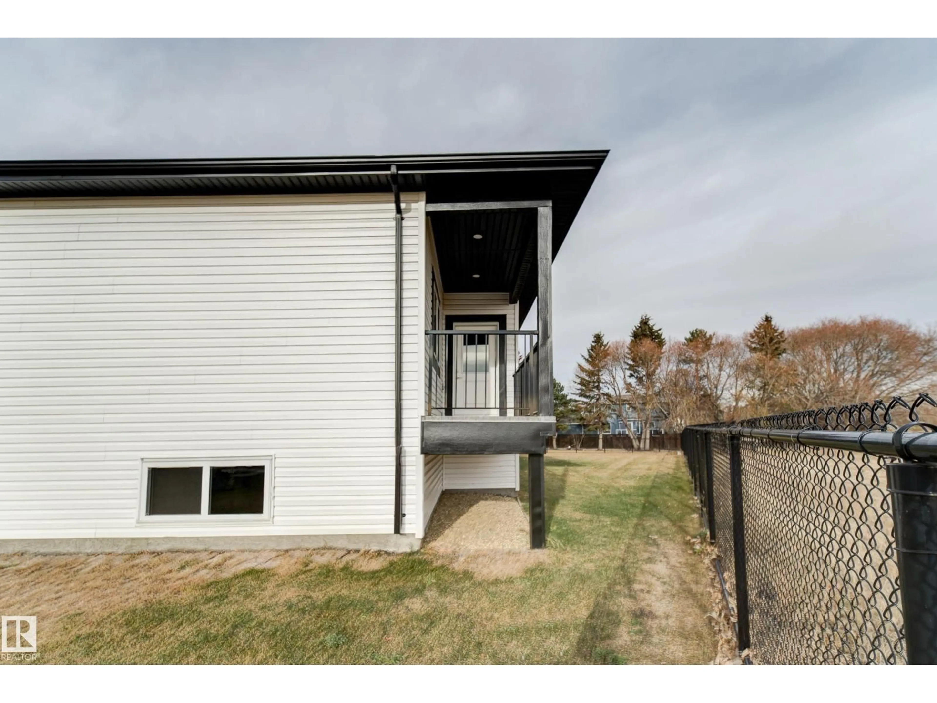 Unknown for 15 - 6519 46 ST, Wetaskiwin Alberta T9A1Y5