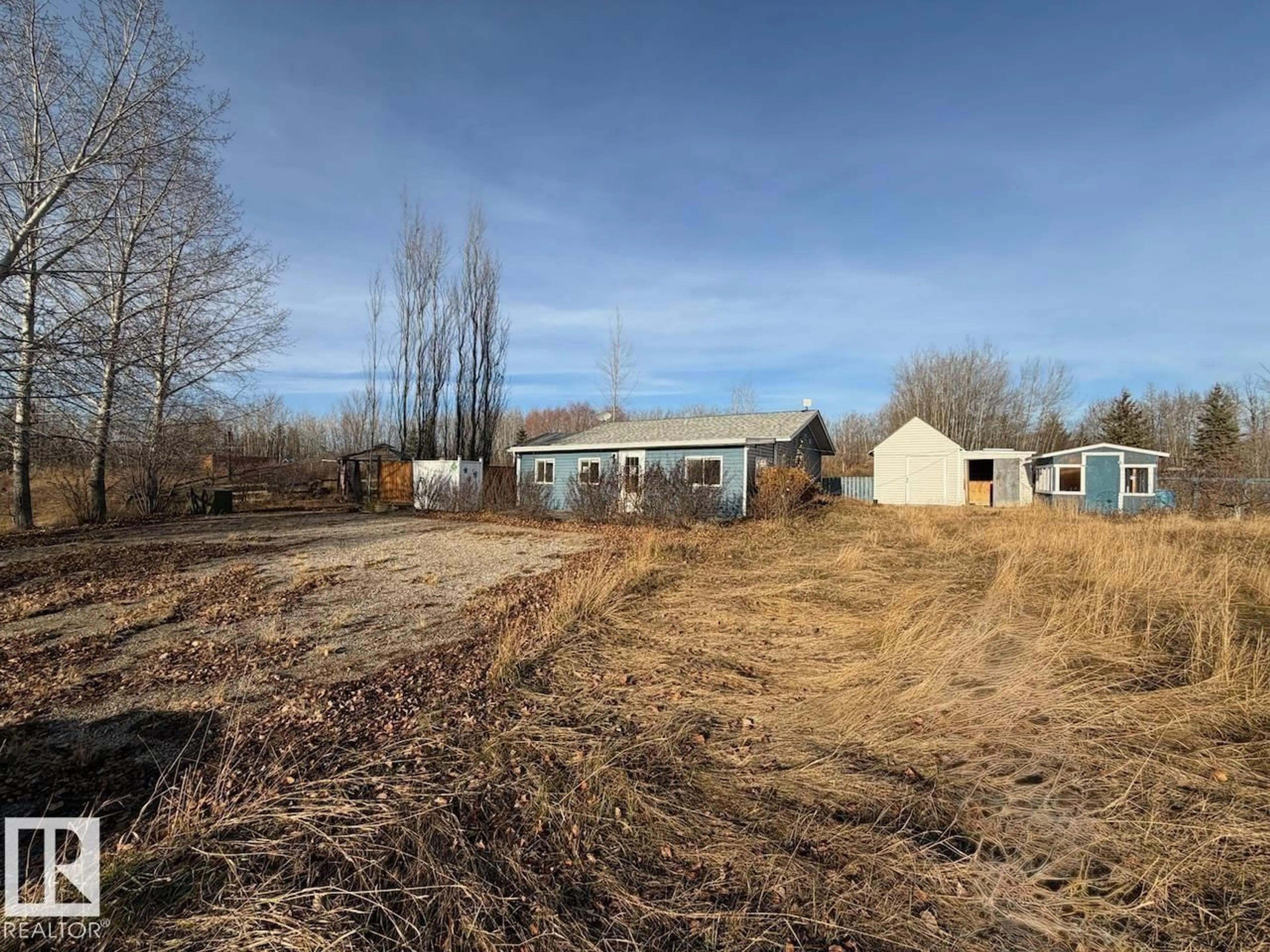 A pic from outside/outdoor area/front of a property/back of a property/a pic from drone, unknown for 134 - 55107 RGE ROAD 33, Rural Lac Ste. Anne County Alberta T0E1A0