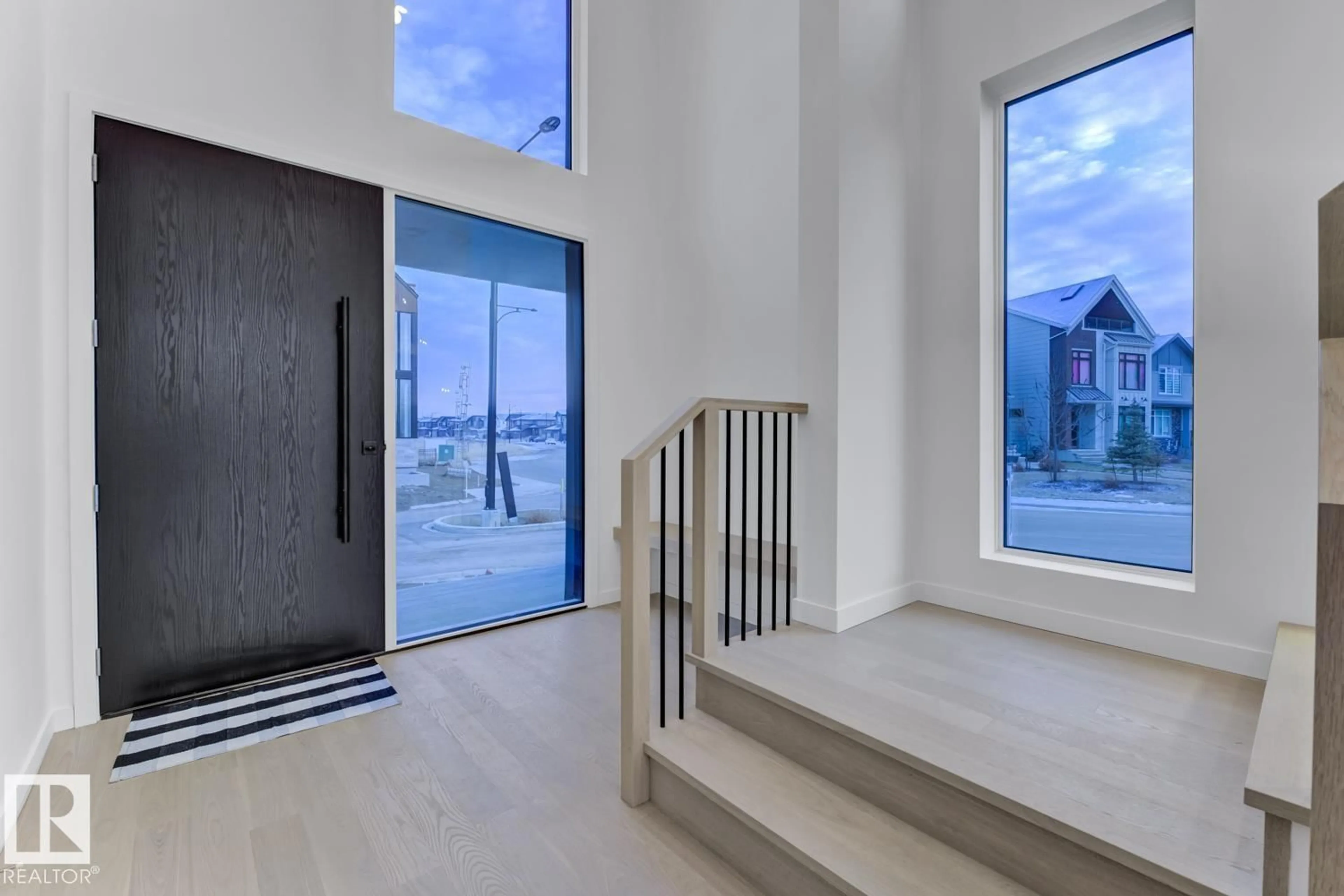 Indoor entryway for #7 - 6090 CRAWFORD DR, Edmonton Alberta T6W1A6