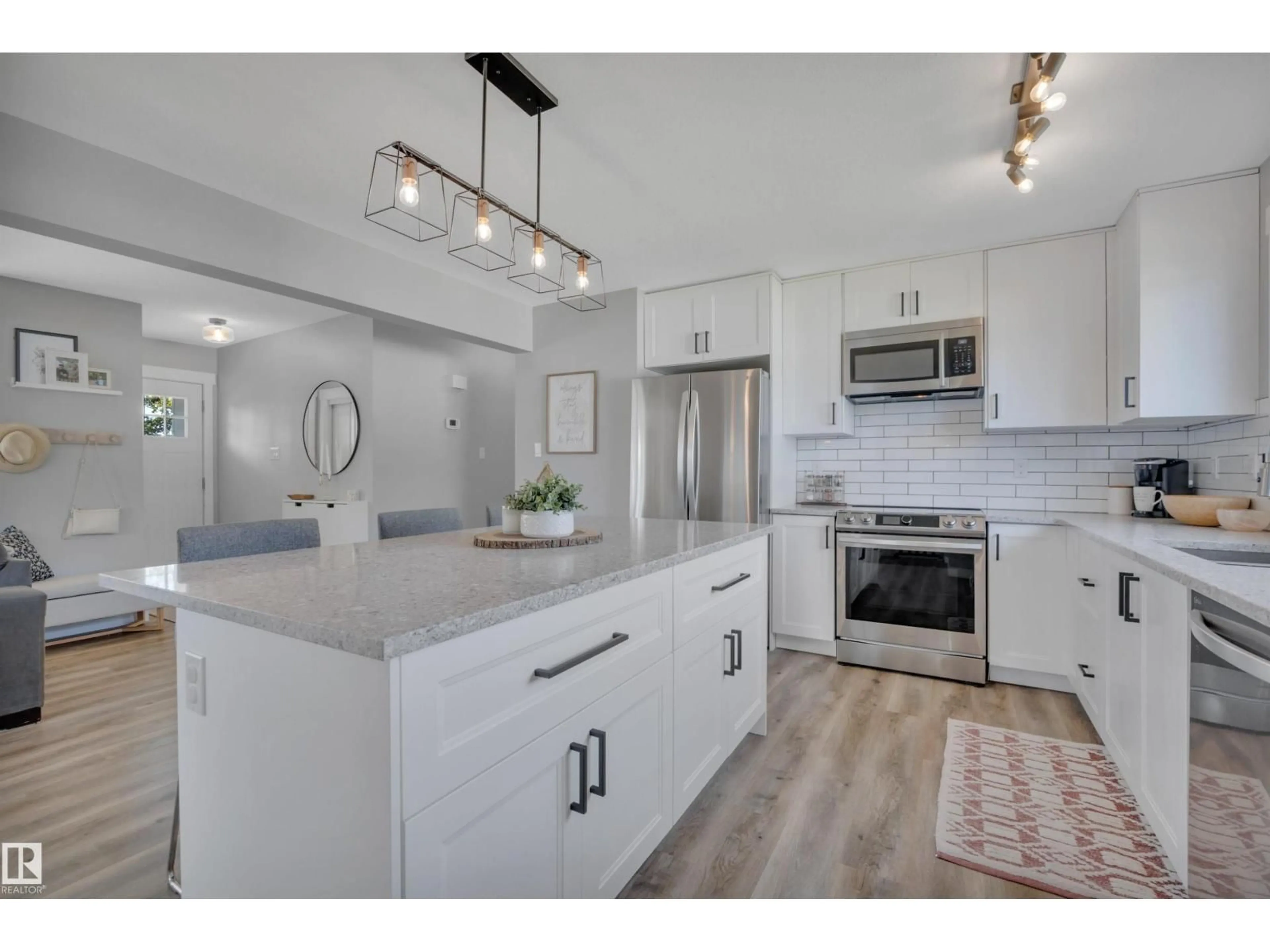 Open concept kitchen, unknown for 153 CAMELOT AV, Leduc Alberta T9E4K7