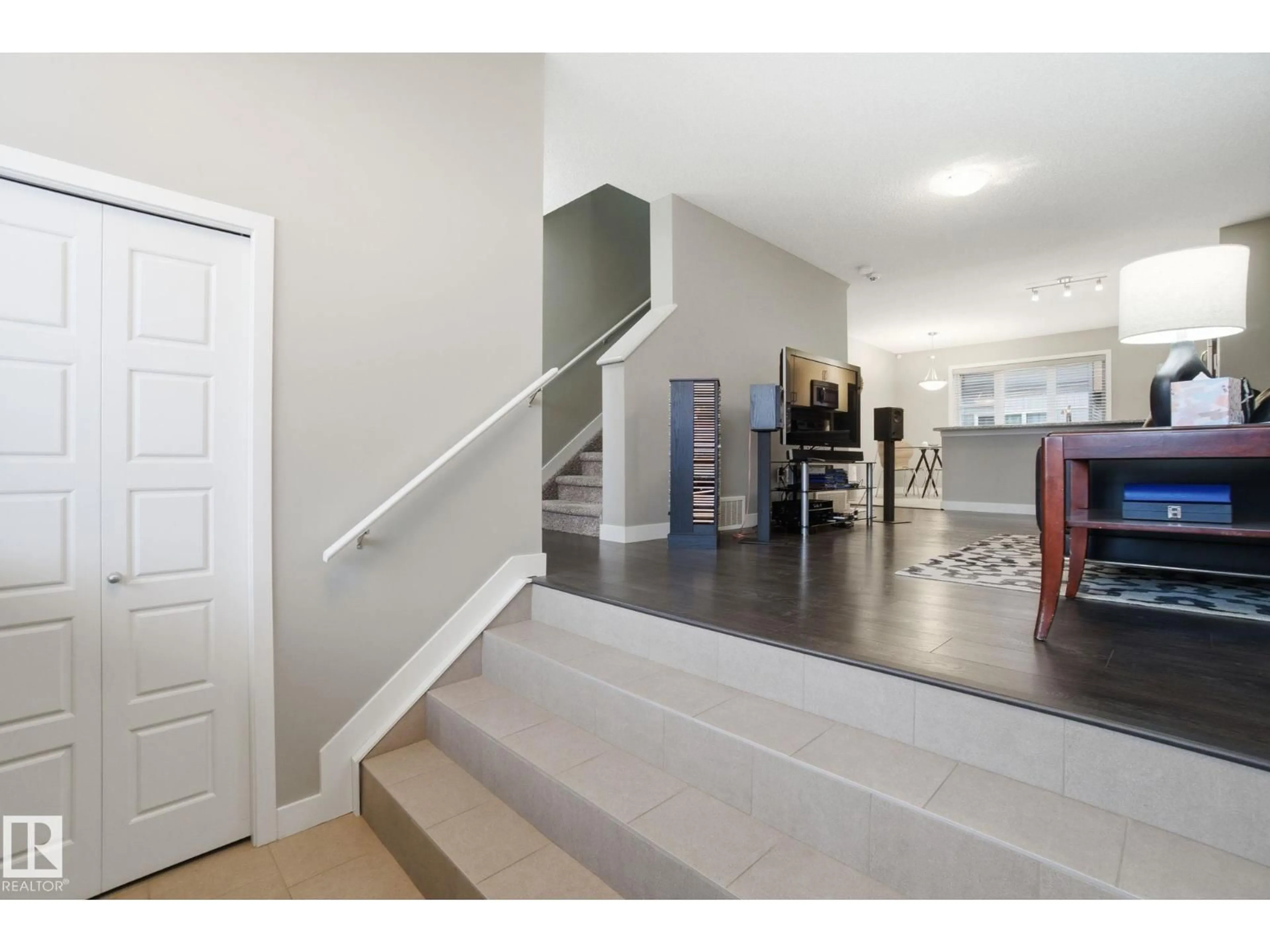 Indoor entryway for #29 - 4470 PROWSE RD, Edmonton Alberta T6W3R5