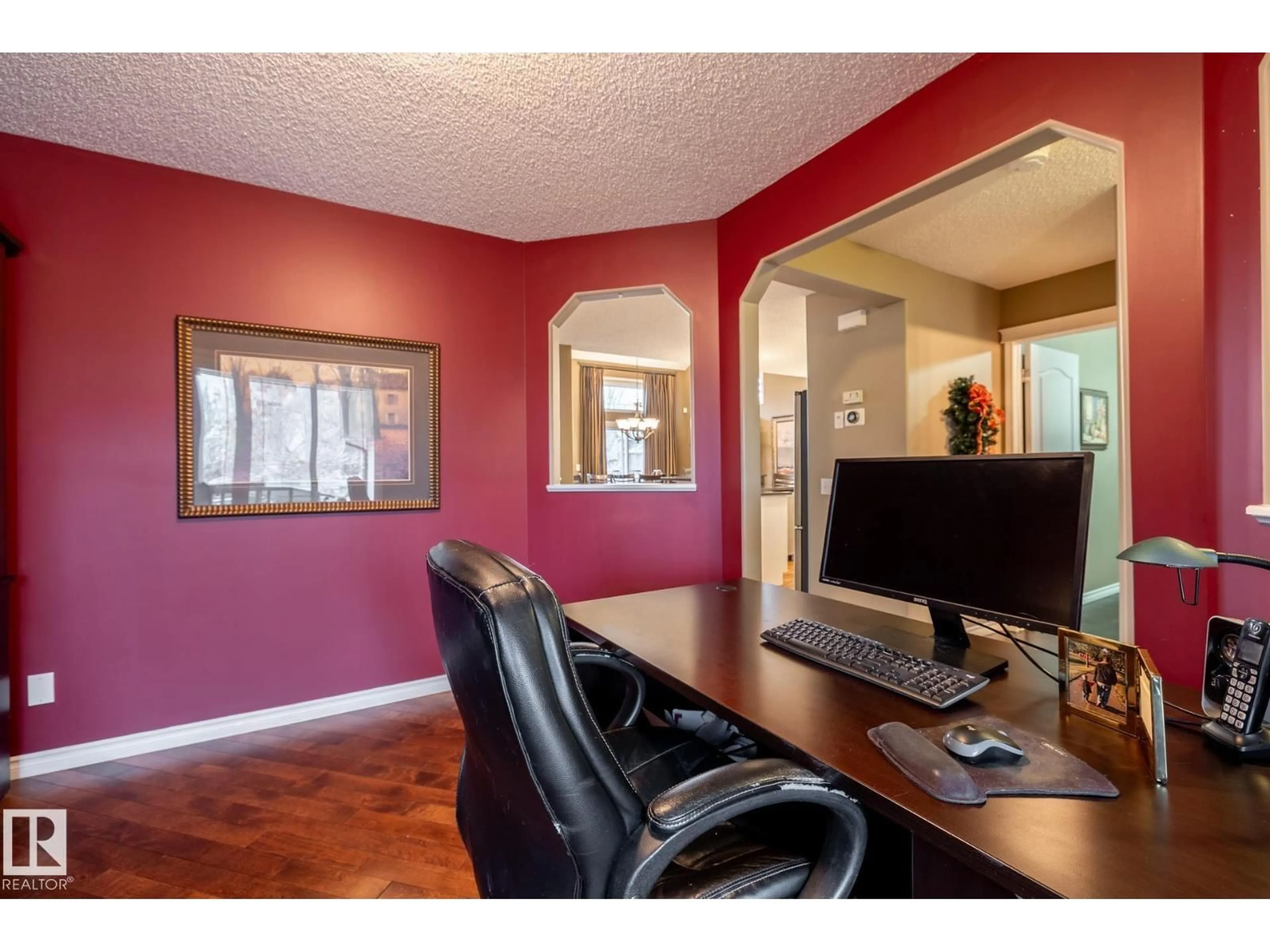 A pic of a room for 285 CORNWALL RD, Sherwood Park Alberta T8H2S9