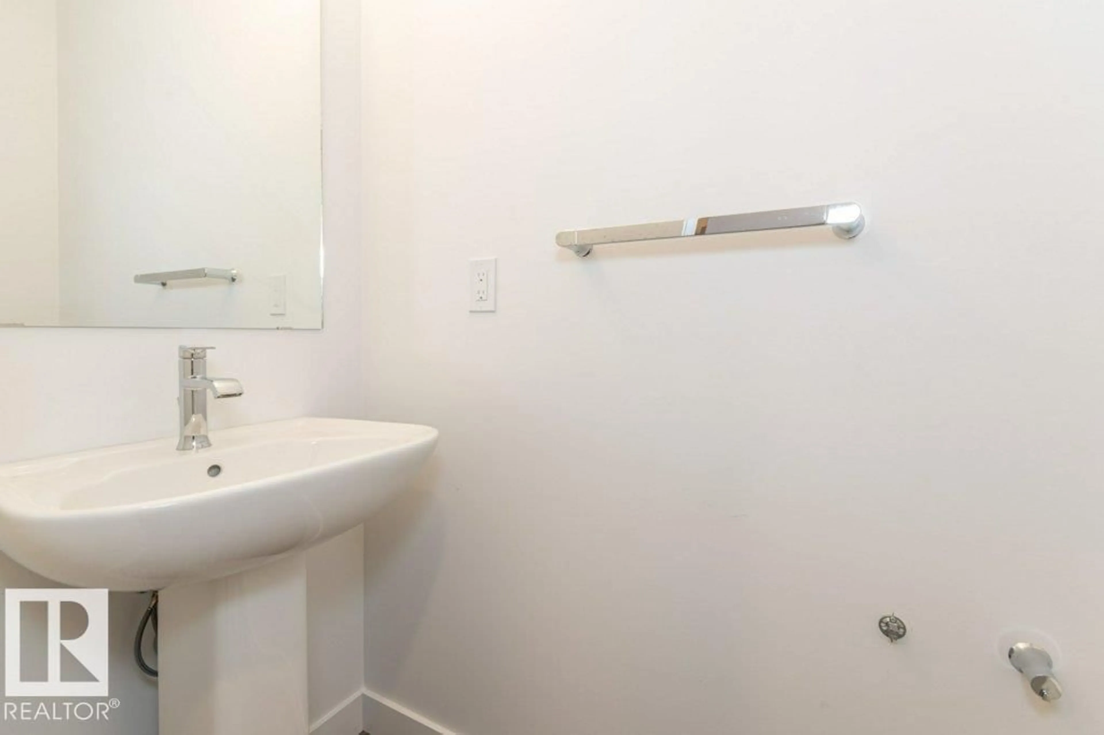 Standard bathroom, unknown for #6 - 1910 COLLIP VIEW SW, Edmonton Alberta T6W5H4