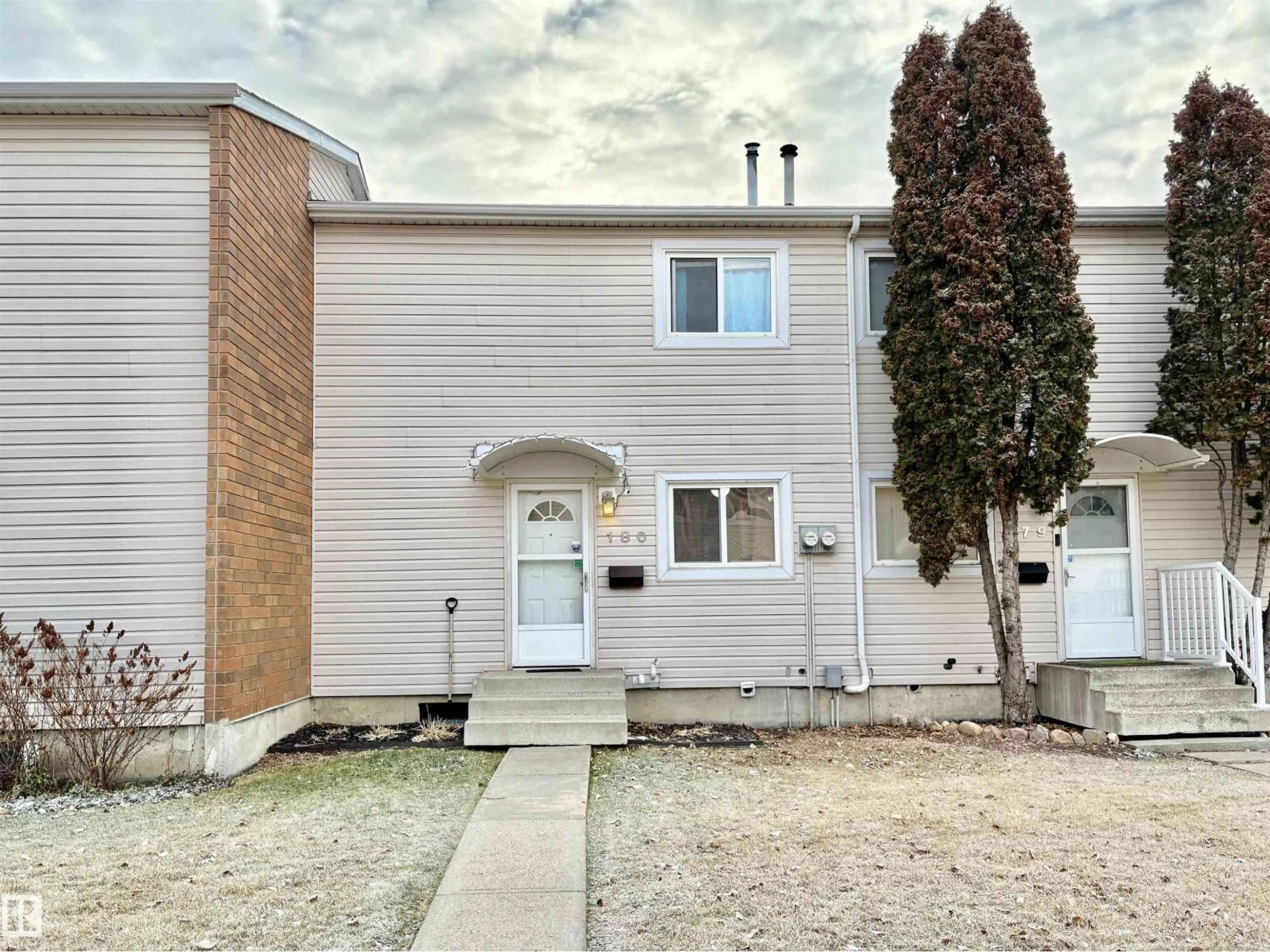 Unknown for 180 CENTENNIAL CT, Edmonton Alberta T5P4H5