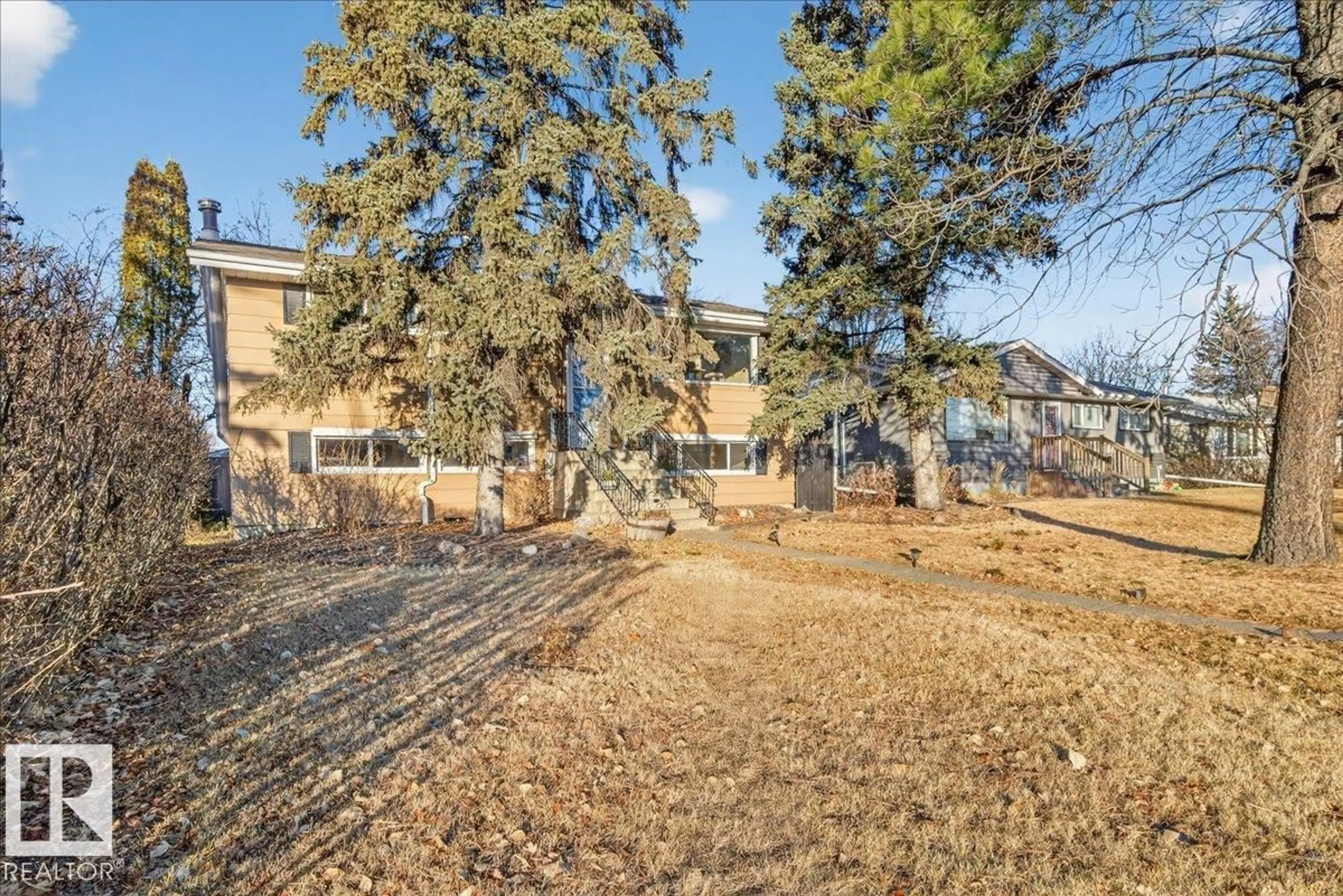 Unknown for NW - 16206 79A AV, Edmonton Alberta T5R3J1