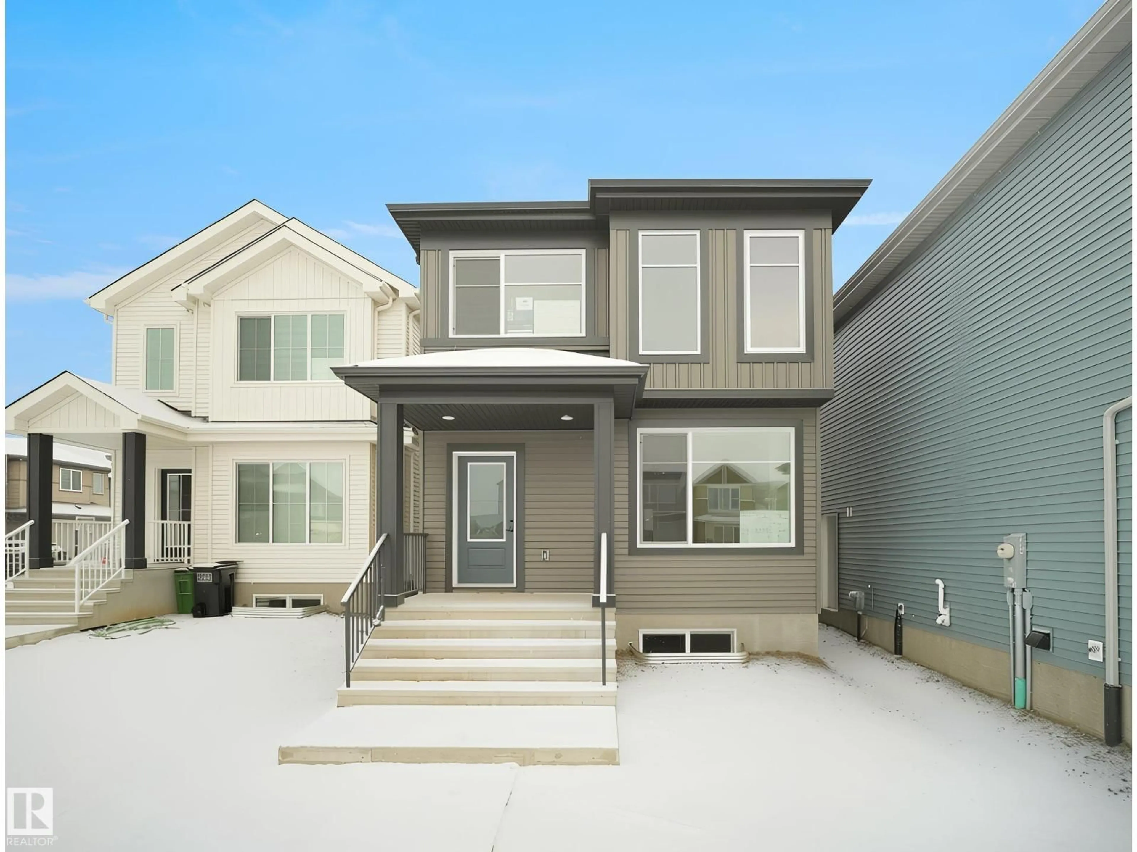 Home with vinyl exterior material, street for 788 CY BECKER DR, Edmonton Alberta T5Y2W4