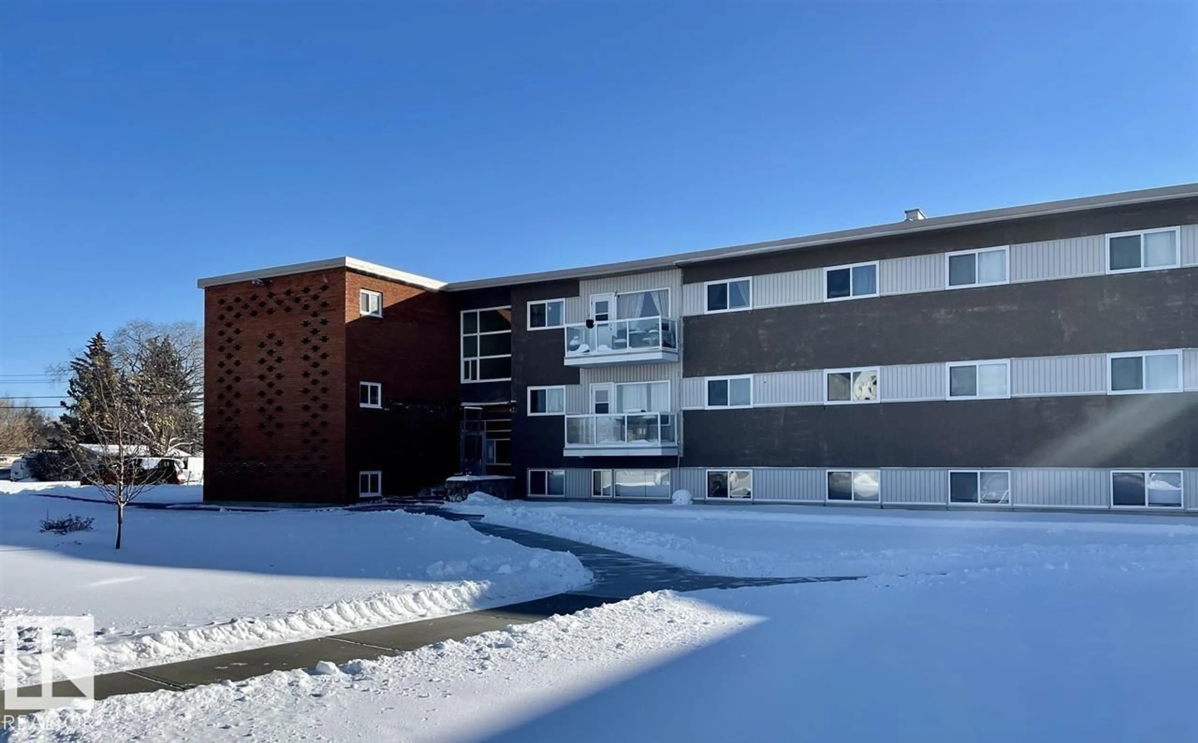 Unknown for #8 - 6103 98 AV, Edmonton Alberta T6A0A3