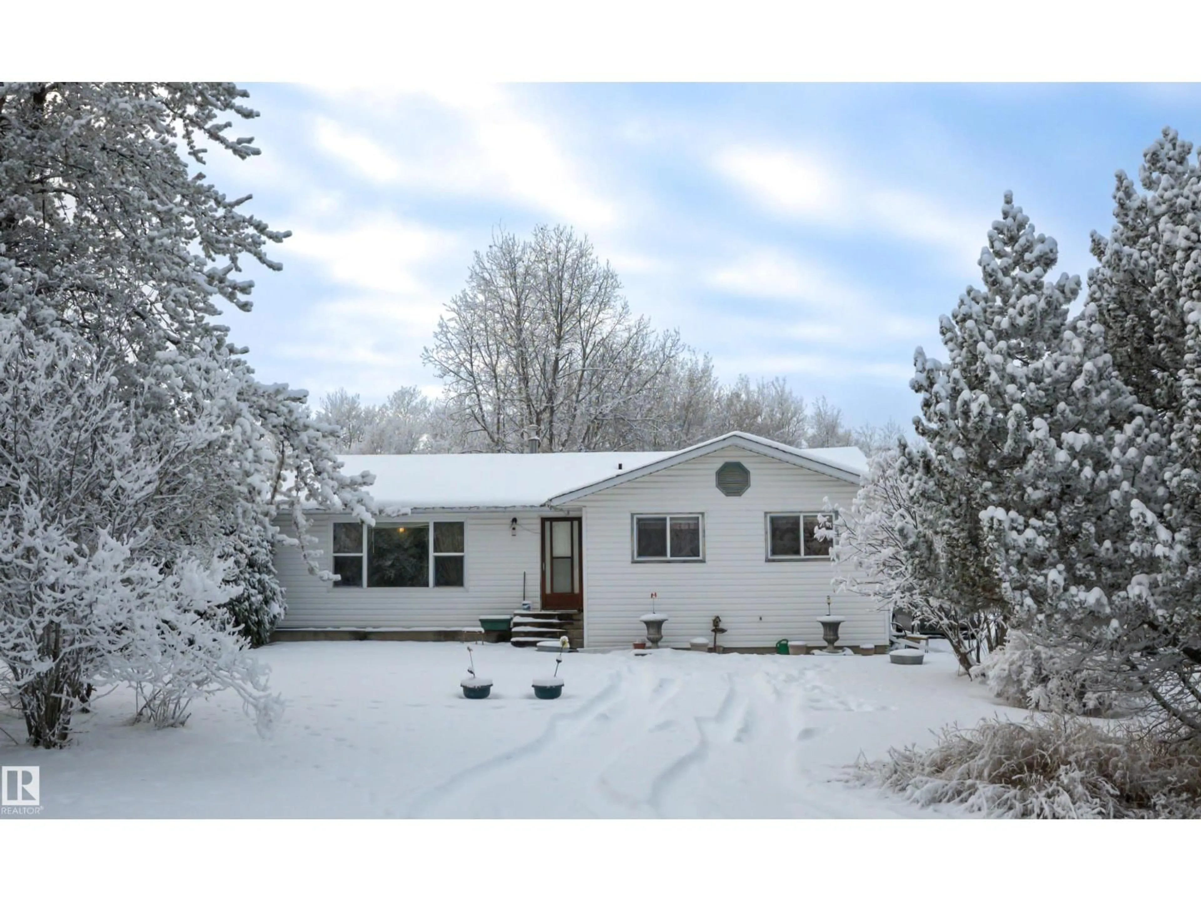 Unknown for 62418 RGE RD 440, Rural Bonnyville M.D. Alberta T0A0B0