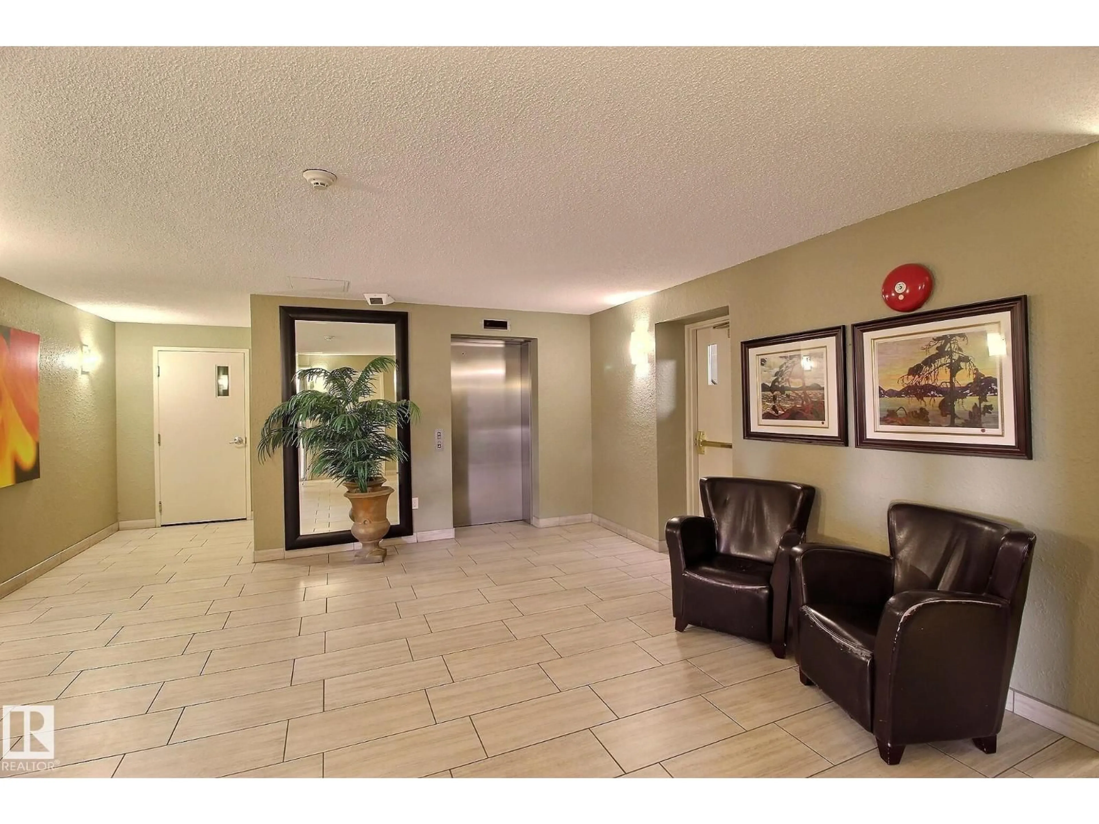 Lobby for 3 - 411 PERRON ST, St. Albert Alberta T8N5Z5