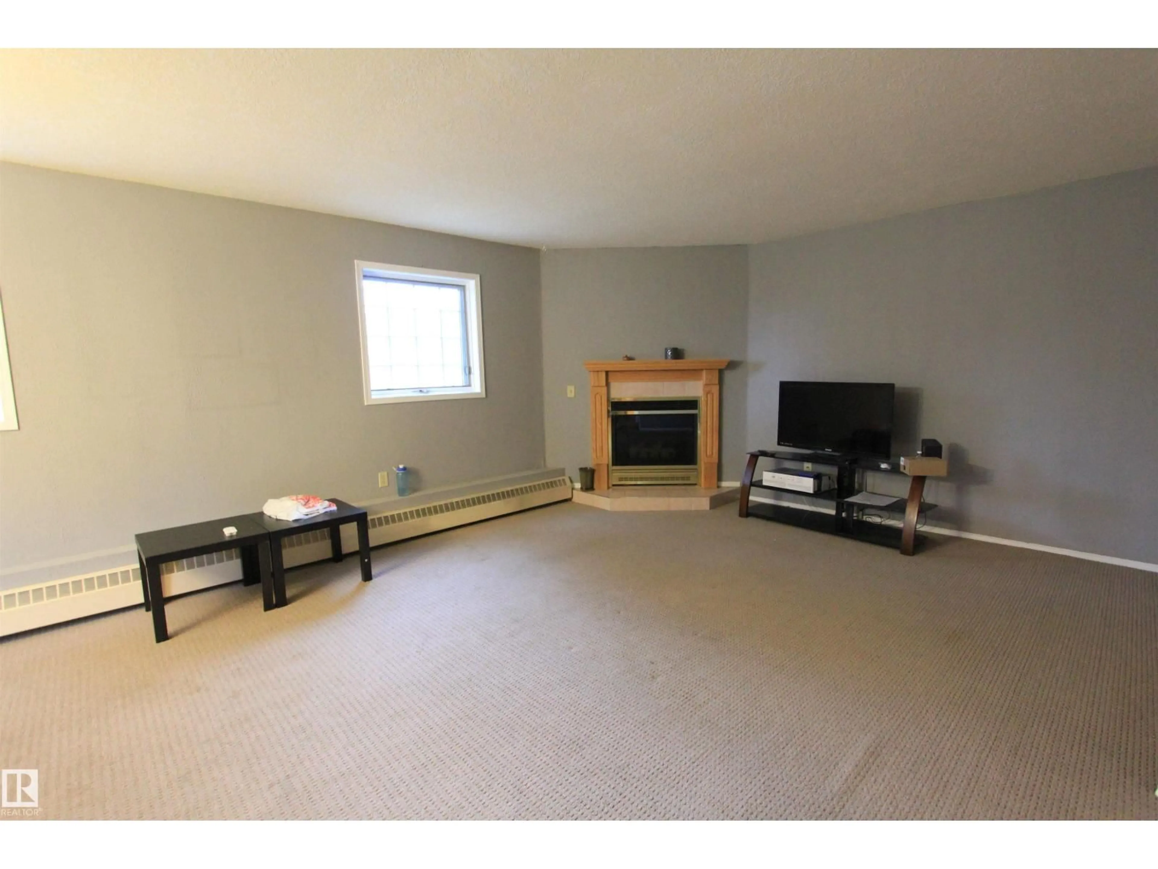 A pic of a room for 3 - 411 PERRON ST, St. Albert Alberta T8N5Z5