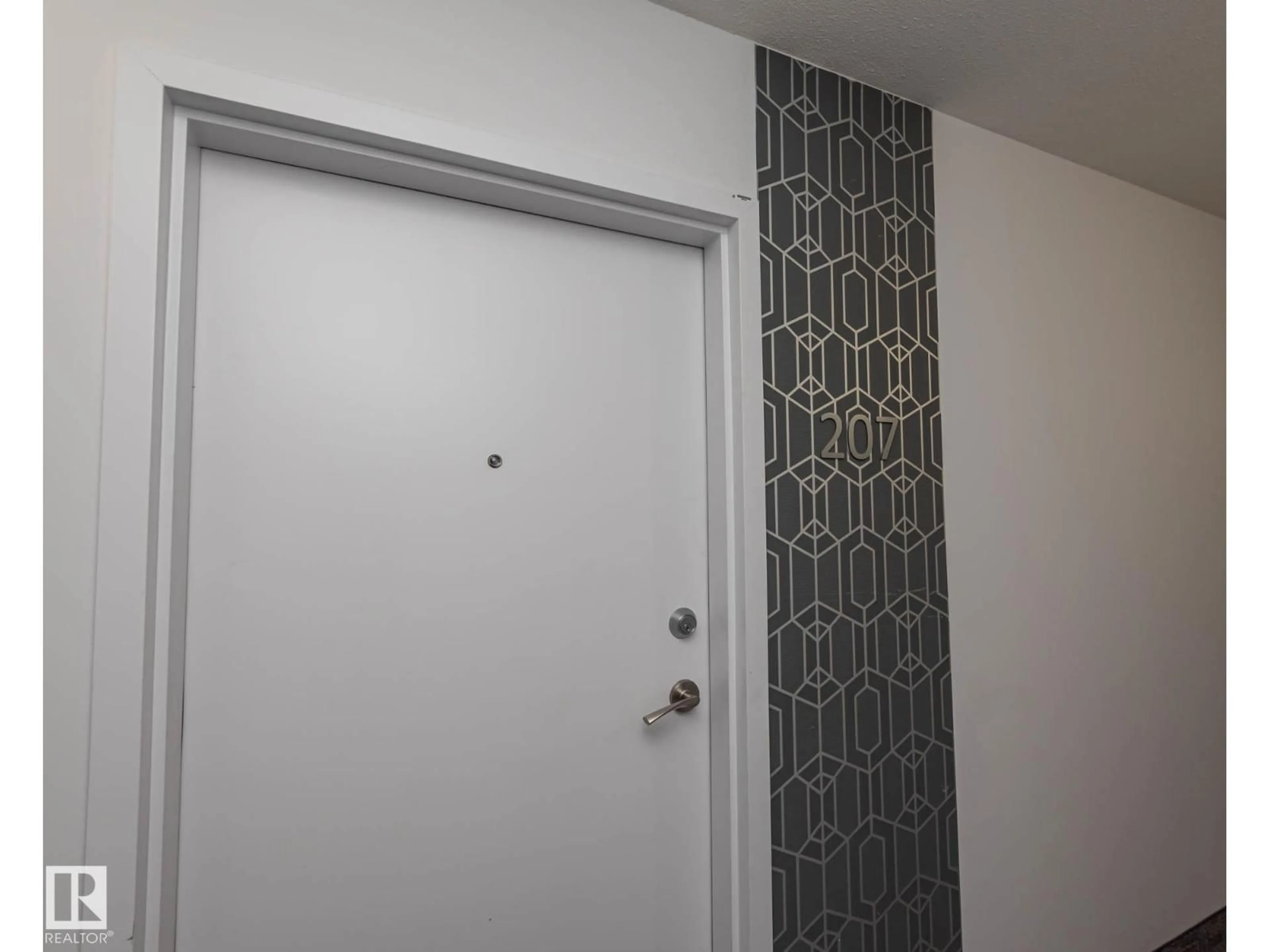 Unknown for 207 8510 90 ST NW, Edmonton Alberta T6C3L5