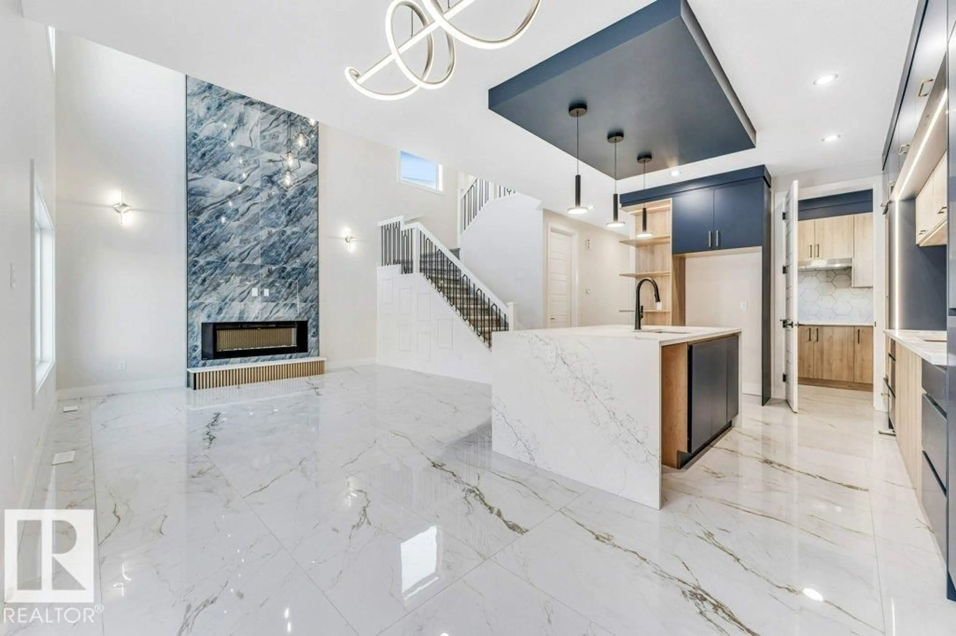 Indoor foyer for 4313 36 ST, Beaumont Alberta T4X3G8