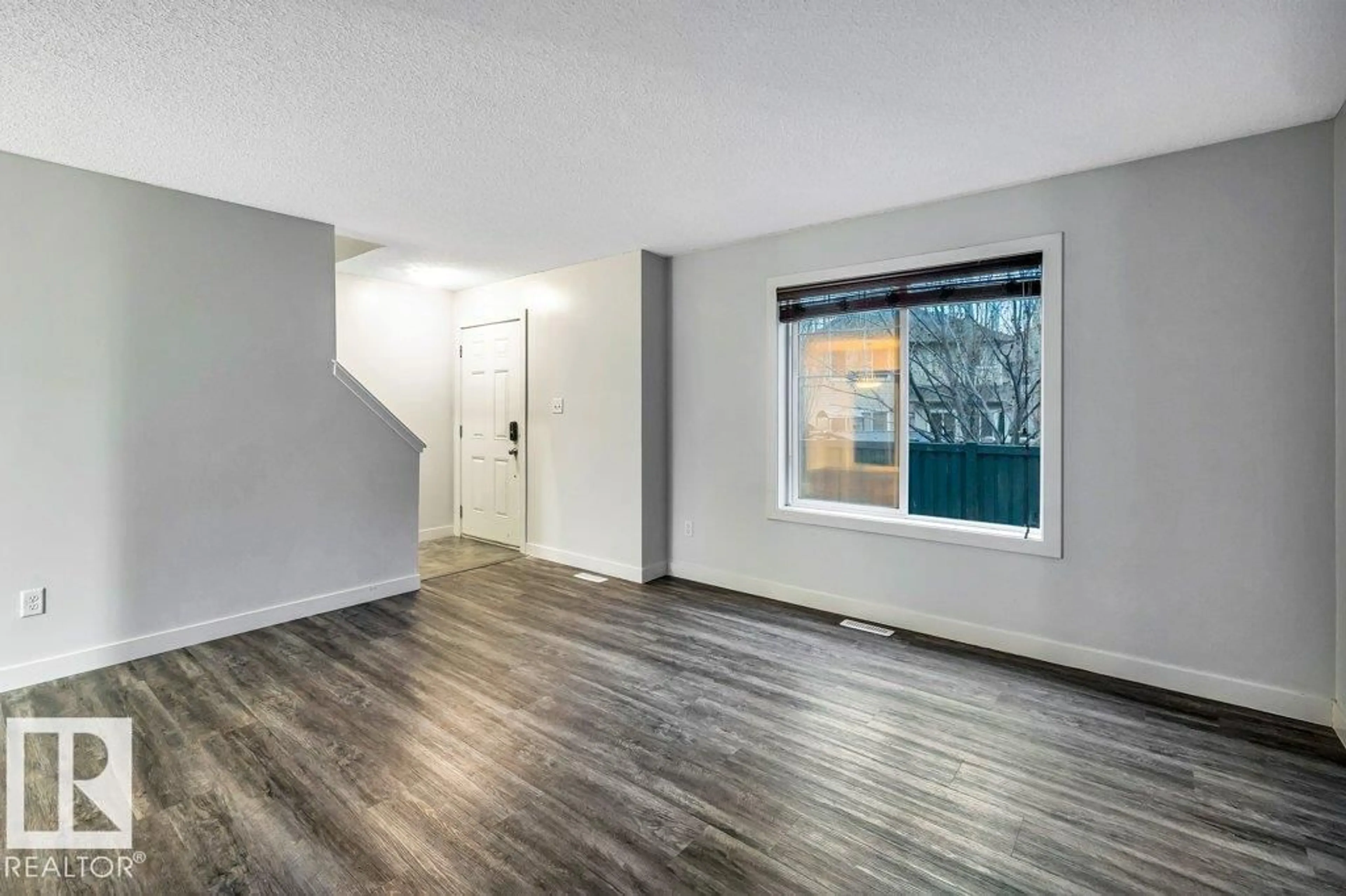 A pic of a room for #26 - 12004 22 AV, Edmonton Alberta T6W0T1