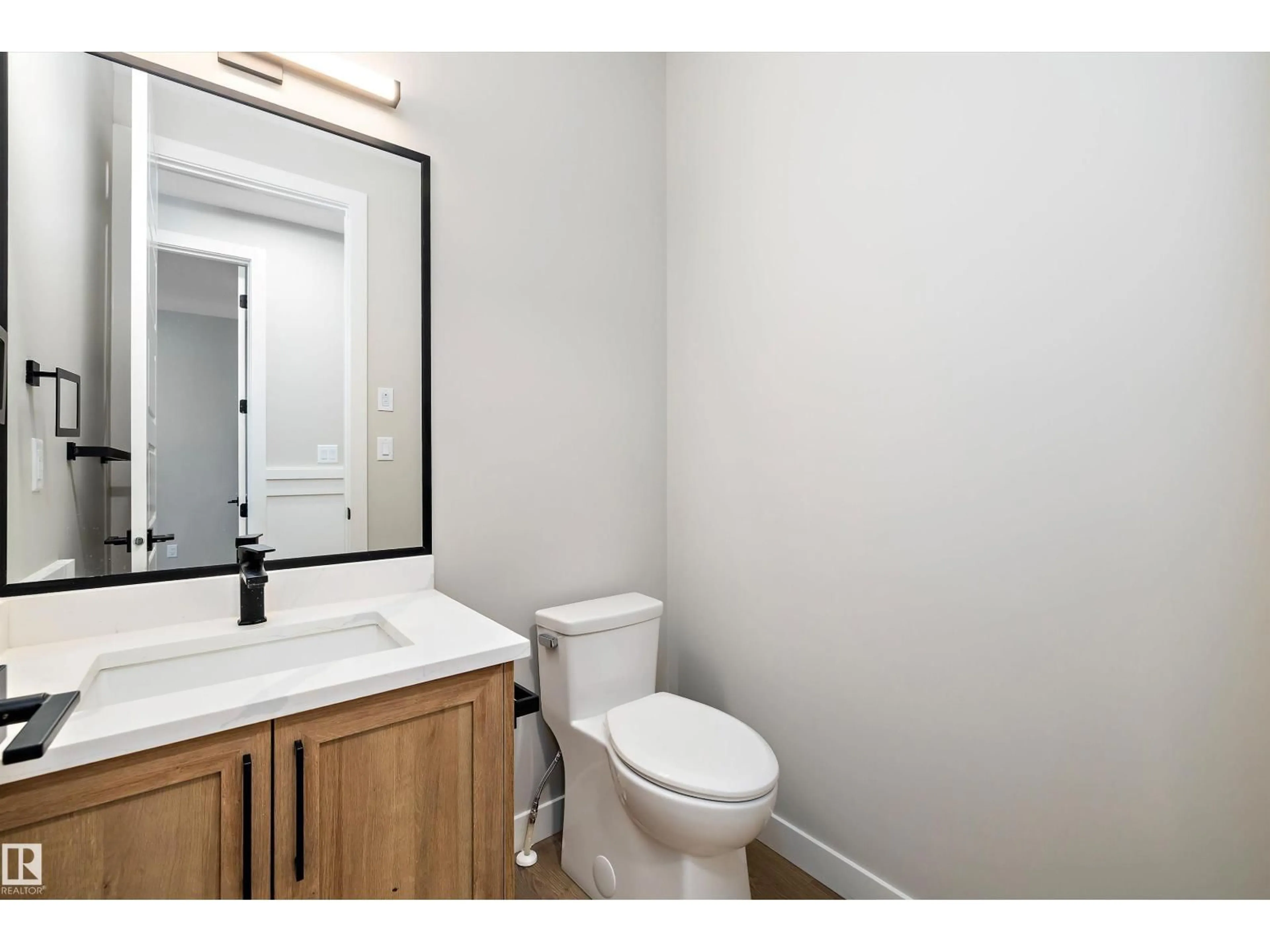 Standard bathroom, unknown for 79 CHELLES WD, St. Albert Alberta T8T2C6