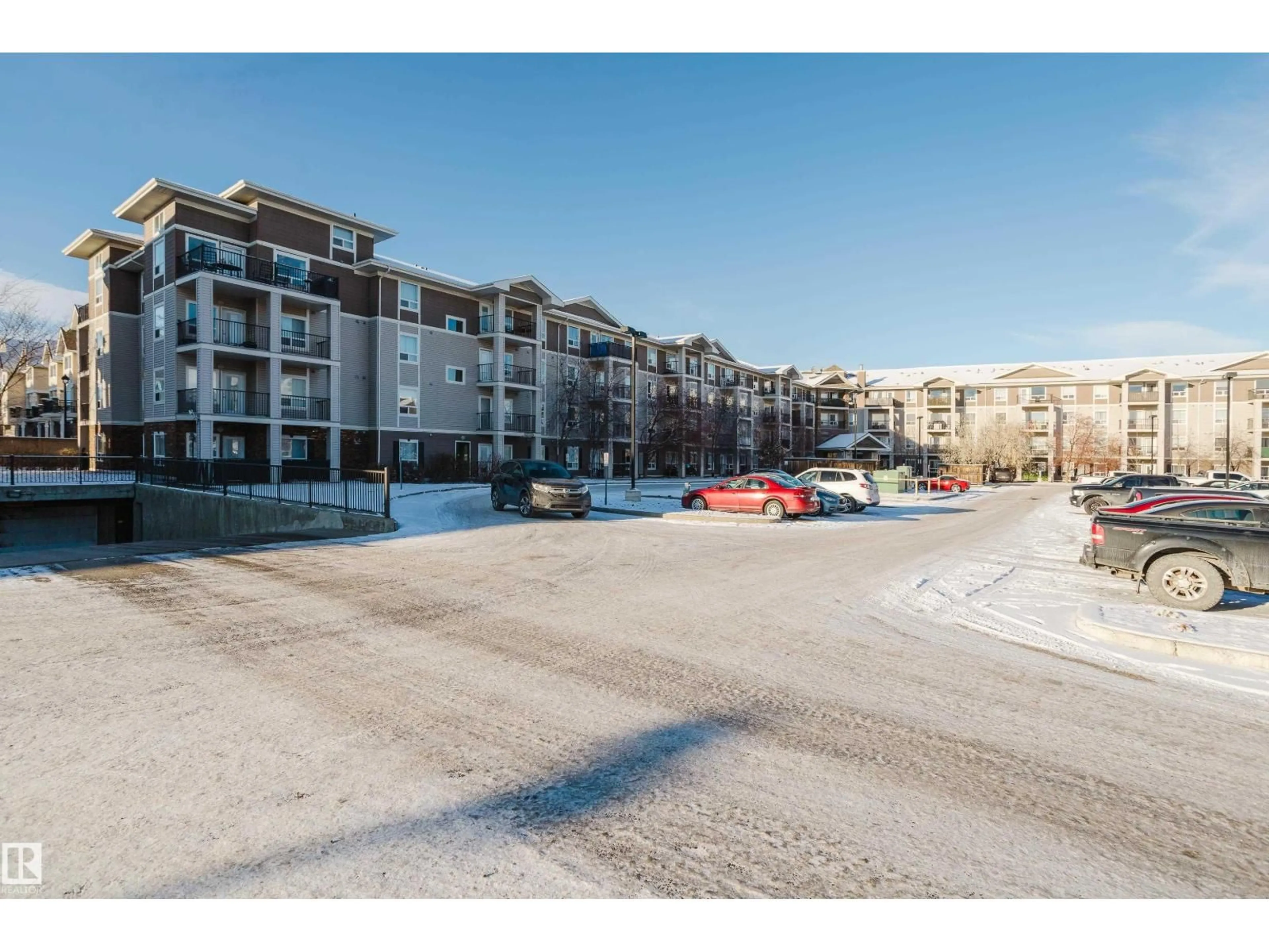 A pic from outside/outdoor area/front of a property/back of a property/a pic from drone, unknown for 7327 - 7412 SOUTH TERWILLEGAR DR, Edmonton Alberta T6R0L8