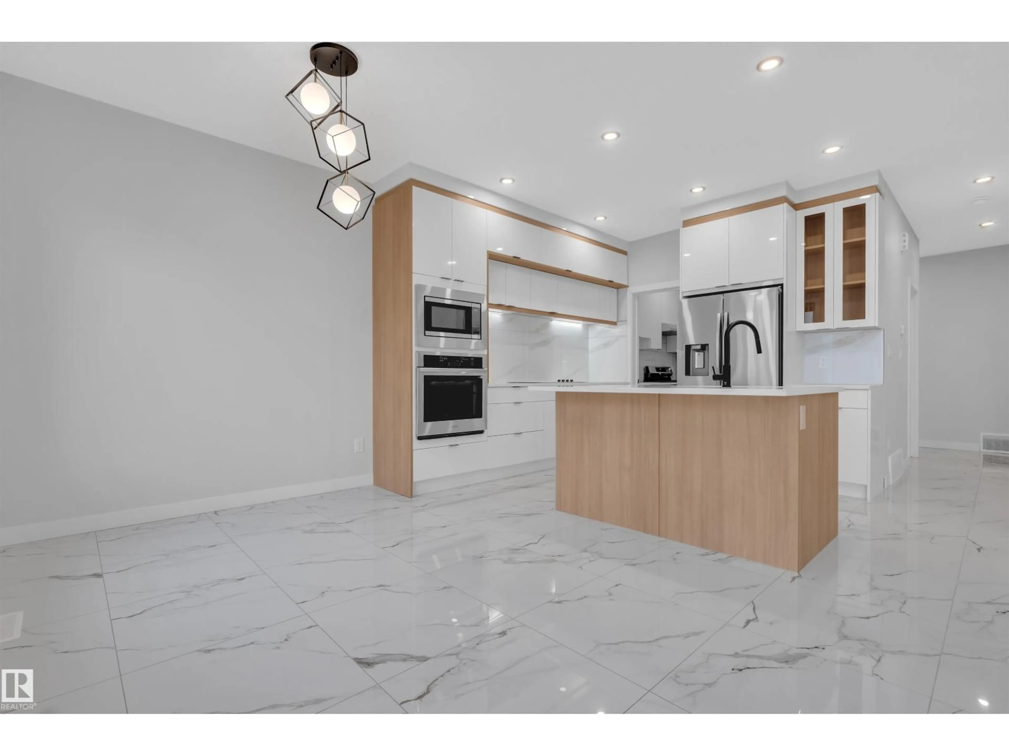 Open concept kitchen, ceramic/tile floor for 3516 41 AV, Beaumont Alberta T4X3H3