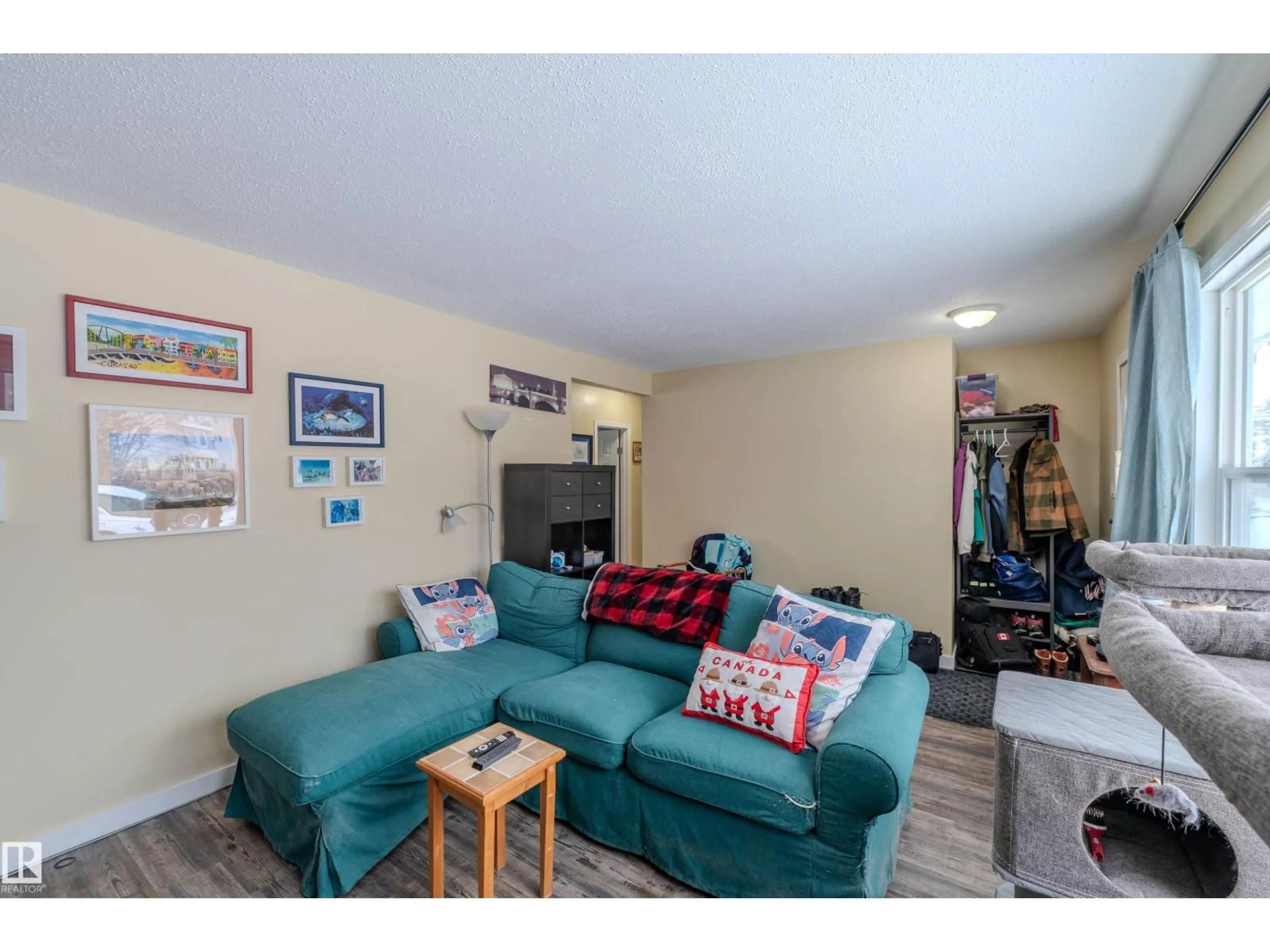 Living room with furniture, unknown for 4913 46 ST, Drayton Valley Alberta T7A1H4