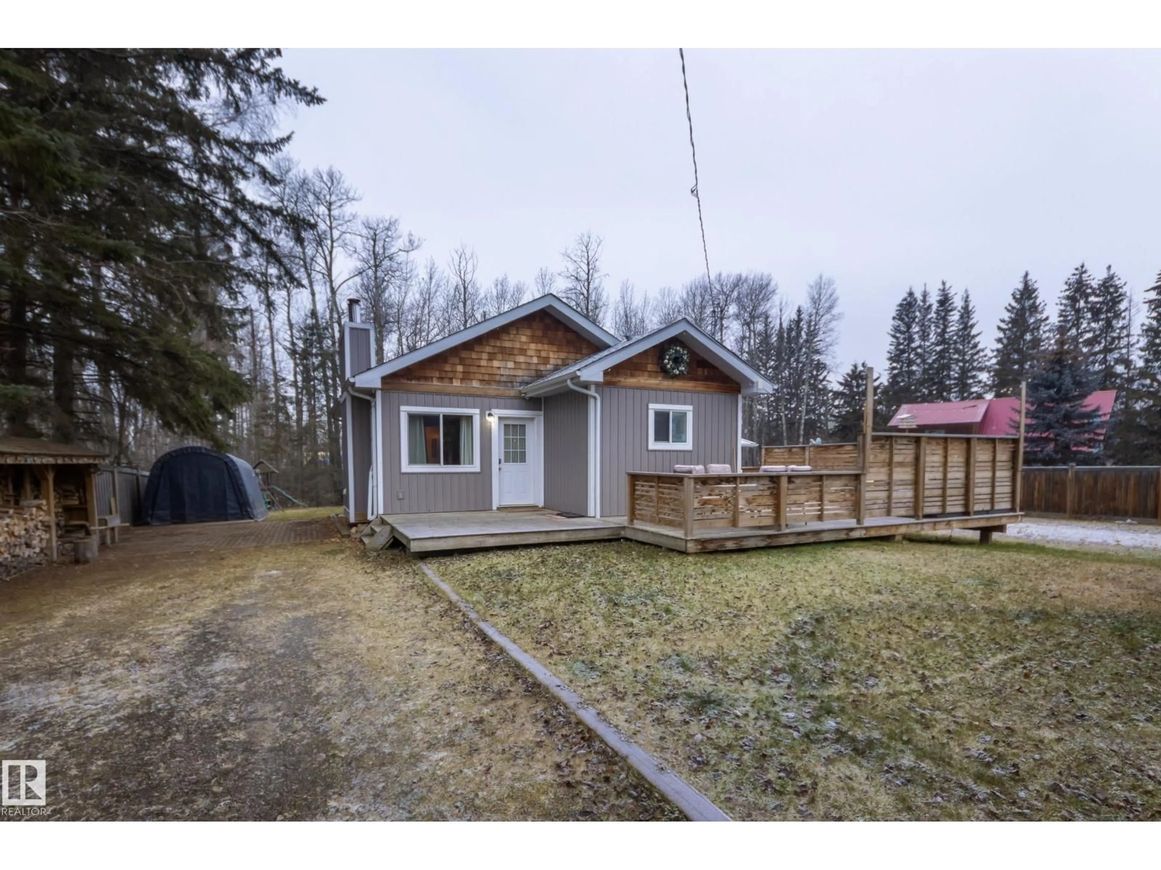 Shed for 304 & 306 - 53414 RANGE ROAD 62, Rural Lac Ste. Anne County Alberta T7E3M1