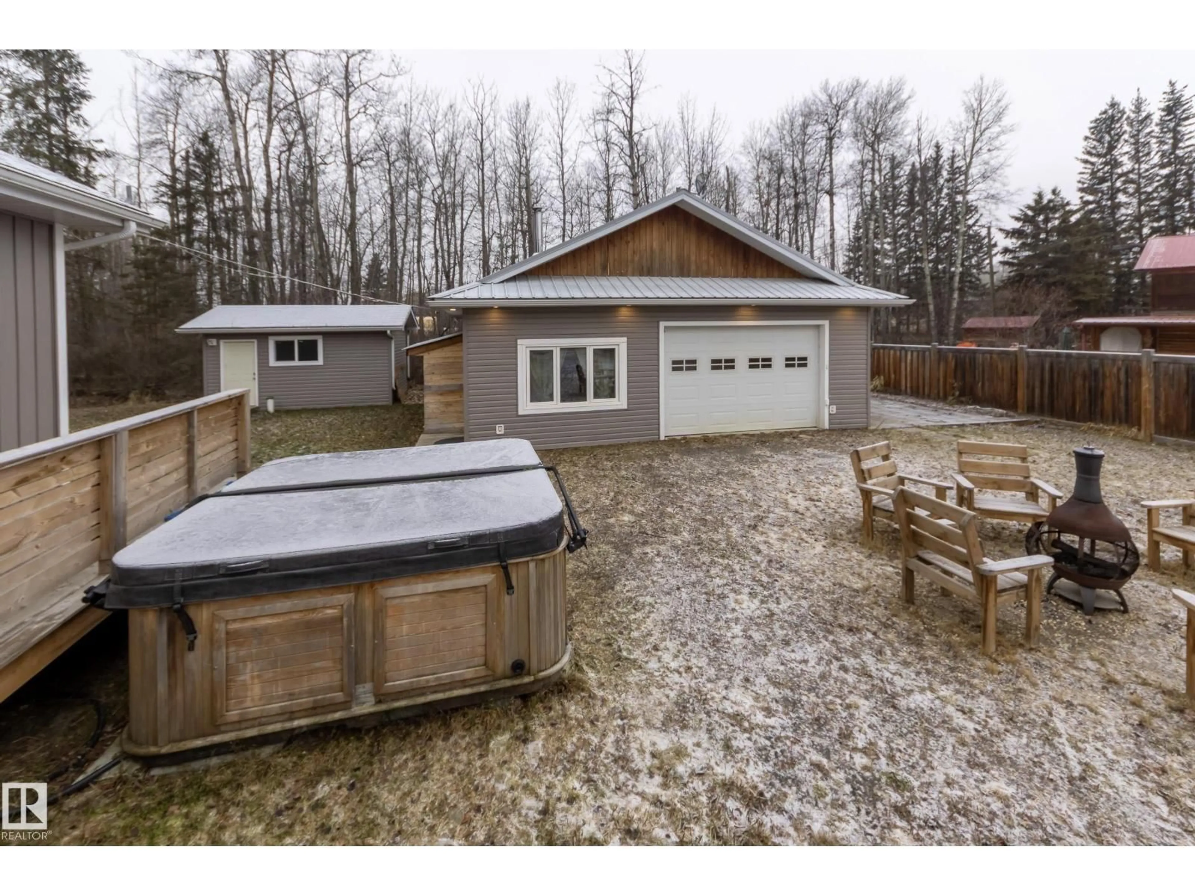 Unknown for 304 & 306 - 53414 RANGE ROAD 62, Rural Lac Ste. Anne County Alberta T7E3M1