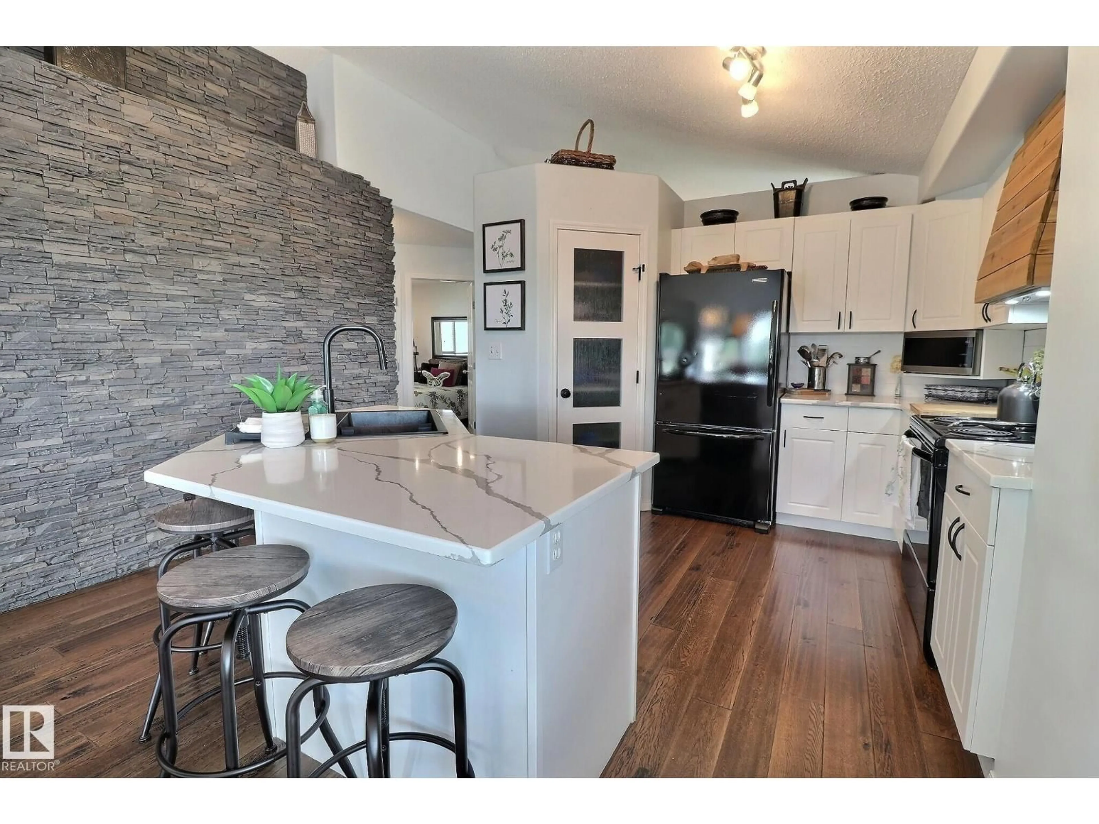 Open concept kitchen, unknown for 4343 MCMULLEN WY, Edmonton Alberta T6W1N5
