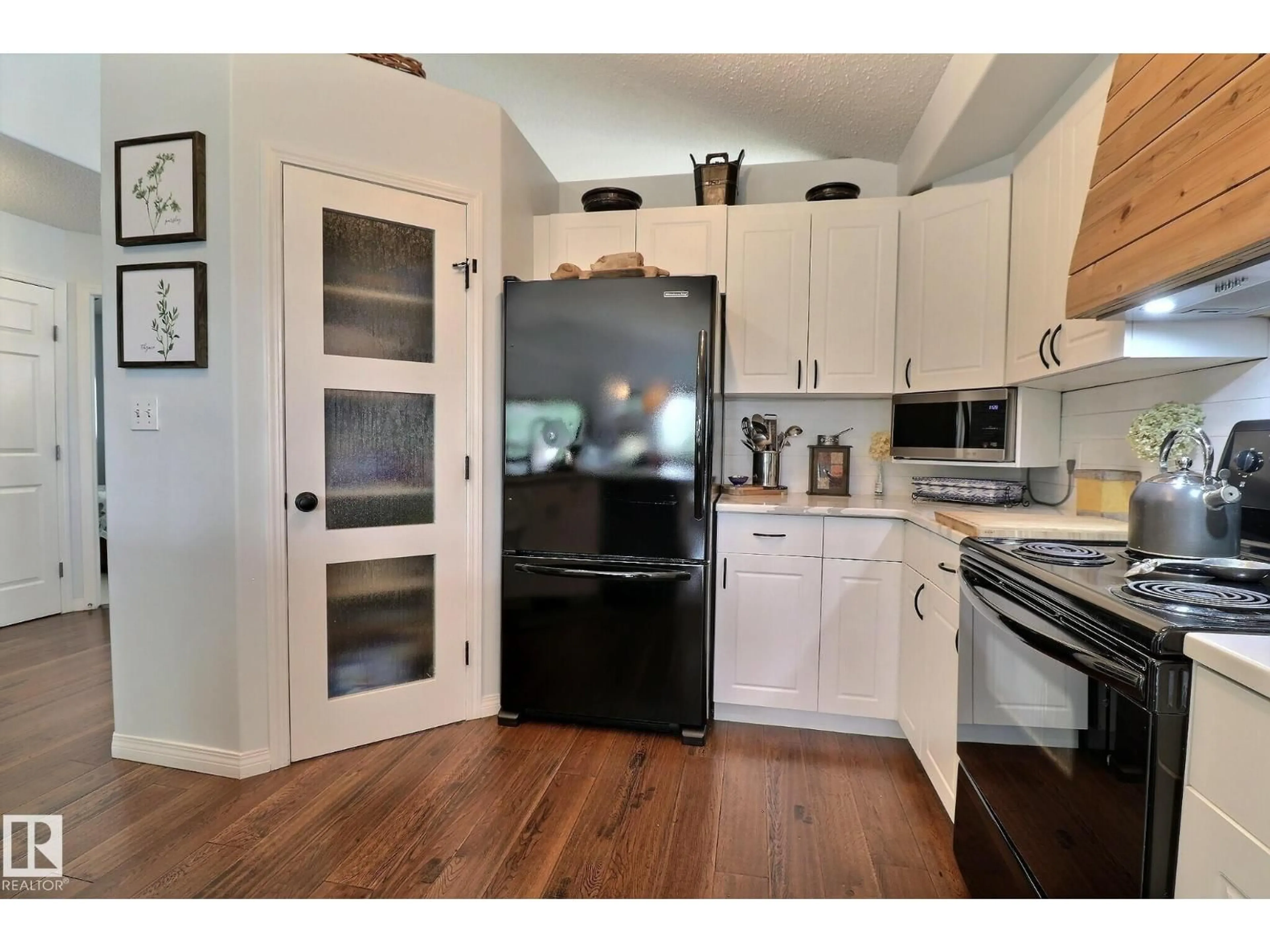 Unknown for 4343 MCMULLEN WY, Edmonton Alberta T6W1N5