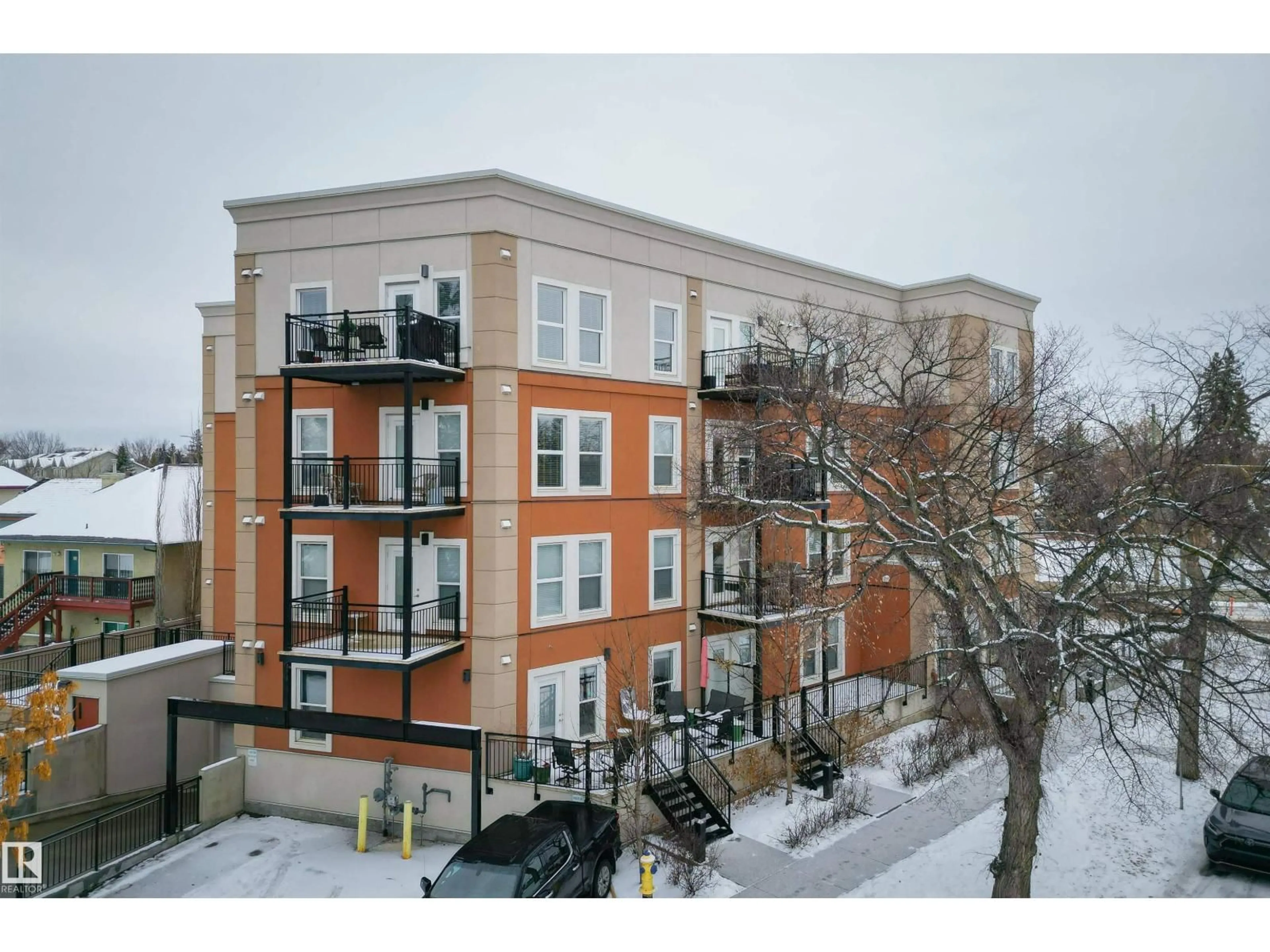 A pic from outside/outdoor area/front of a property/back of a property/a pic from drone, unknown for #405 - 10126 144 ST, Edmonton Alberta T5N2T7