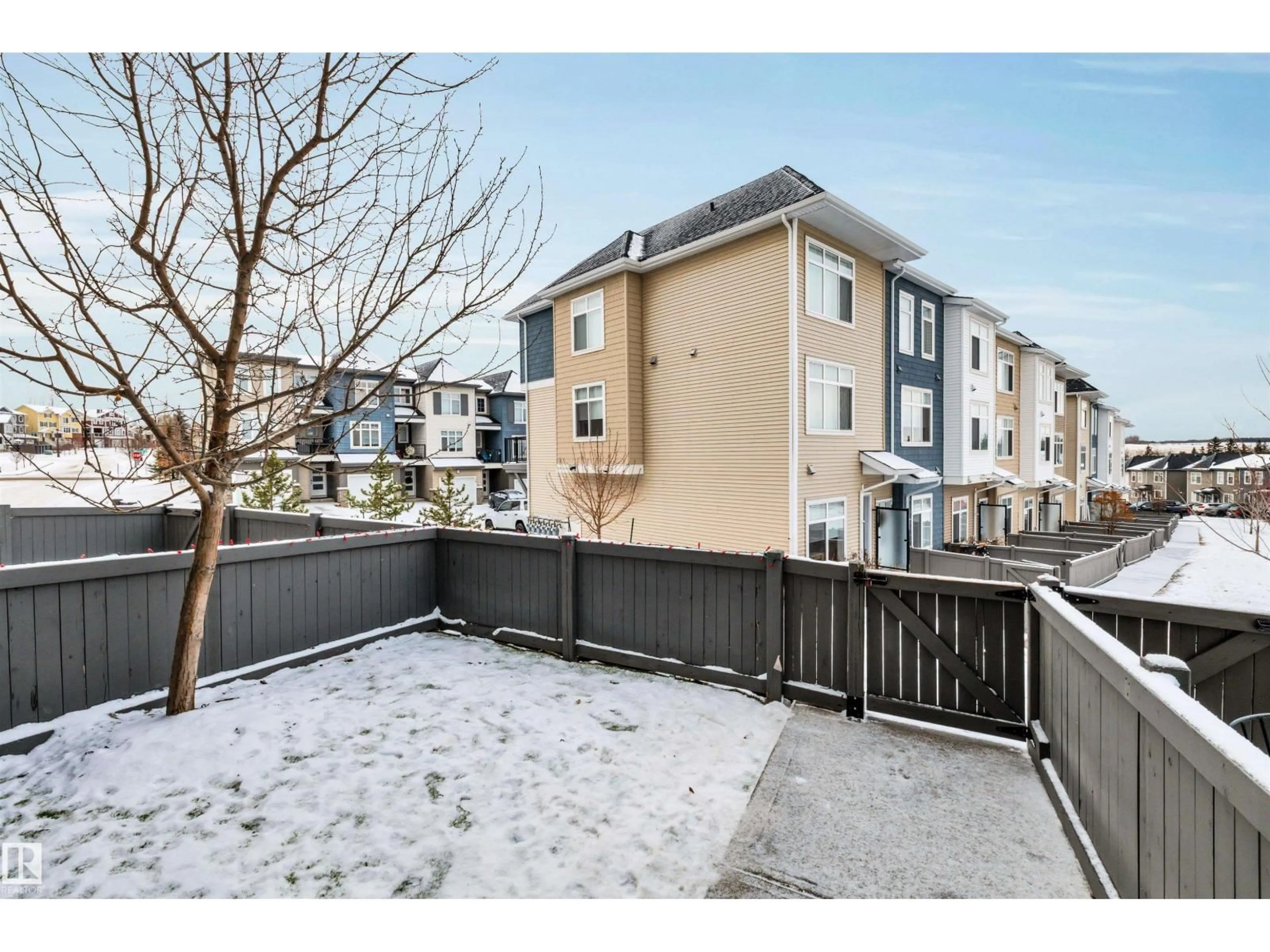 Patio, unknown for #87 - 600 BELLEROSE DR, St. Albert Alberta T8N7T5