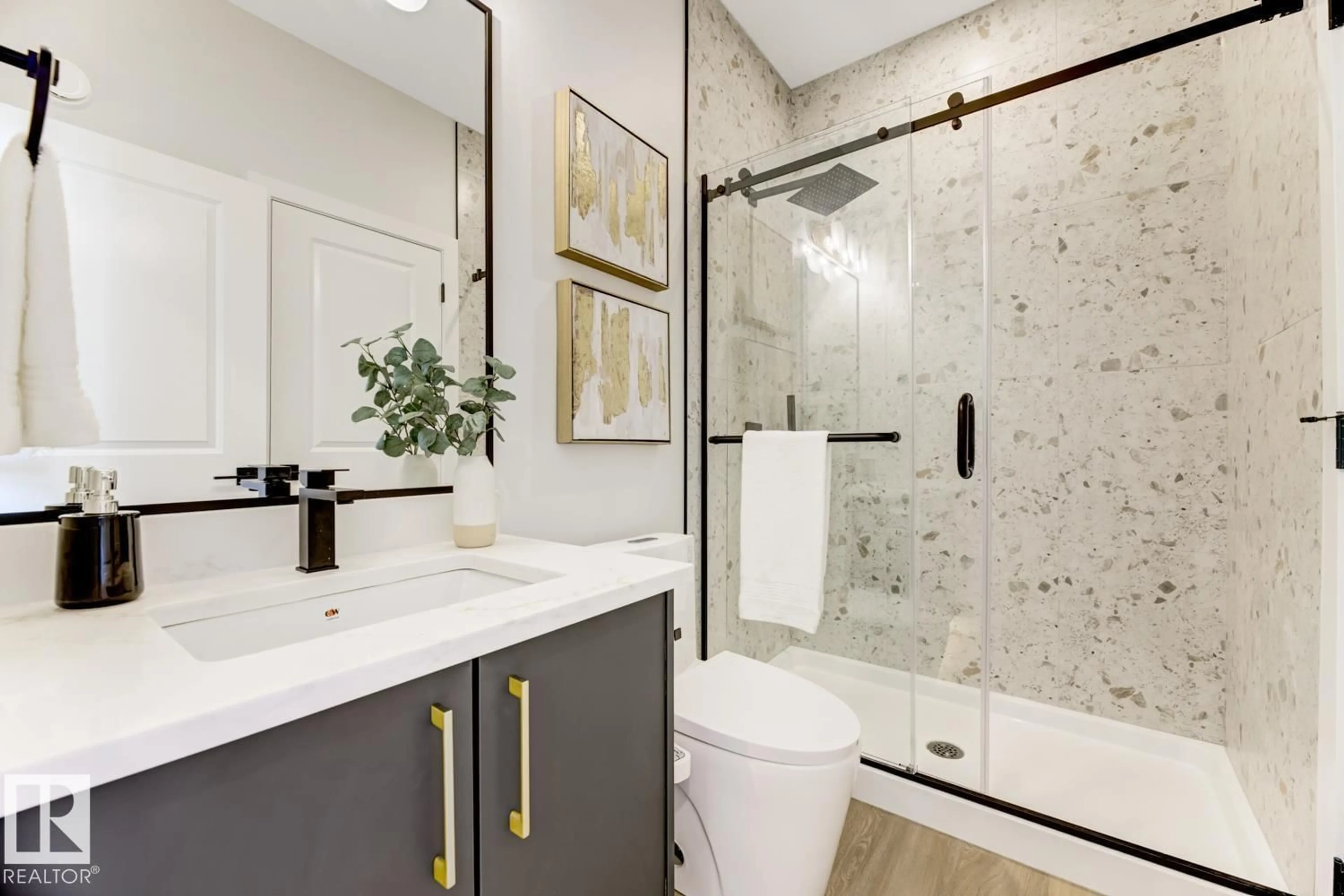 Contemporary bathroom, ceramic/tile floor for 3514 45 AV, Beaumont Alberta T4X3G9