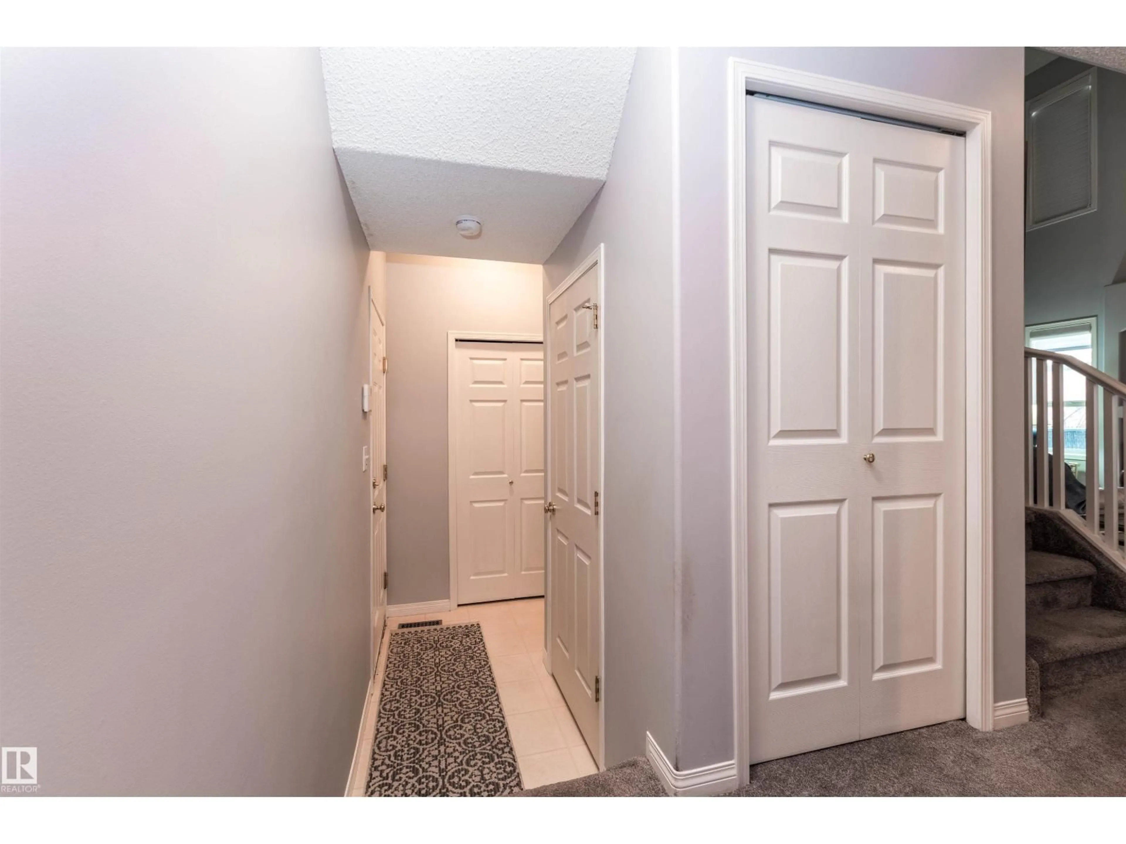 Indoor entryway for #10 - 1401 CLOVER BAR RD, Sherwood Park Alberta T8A5Y7