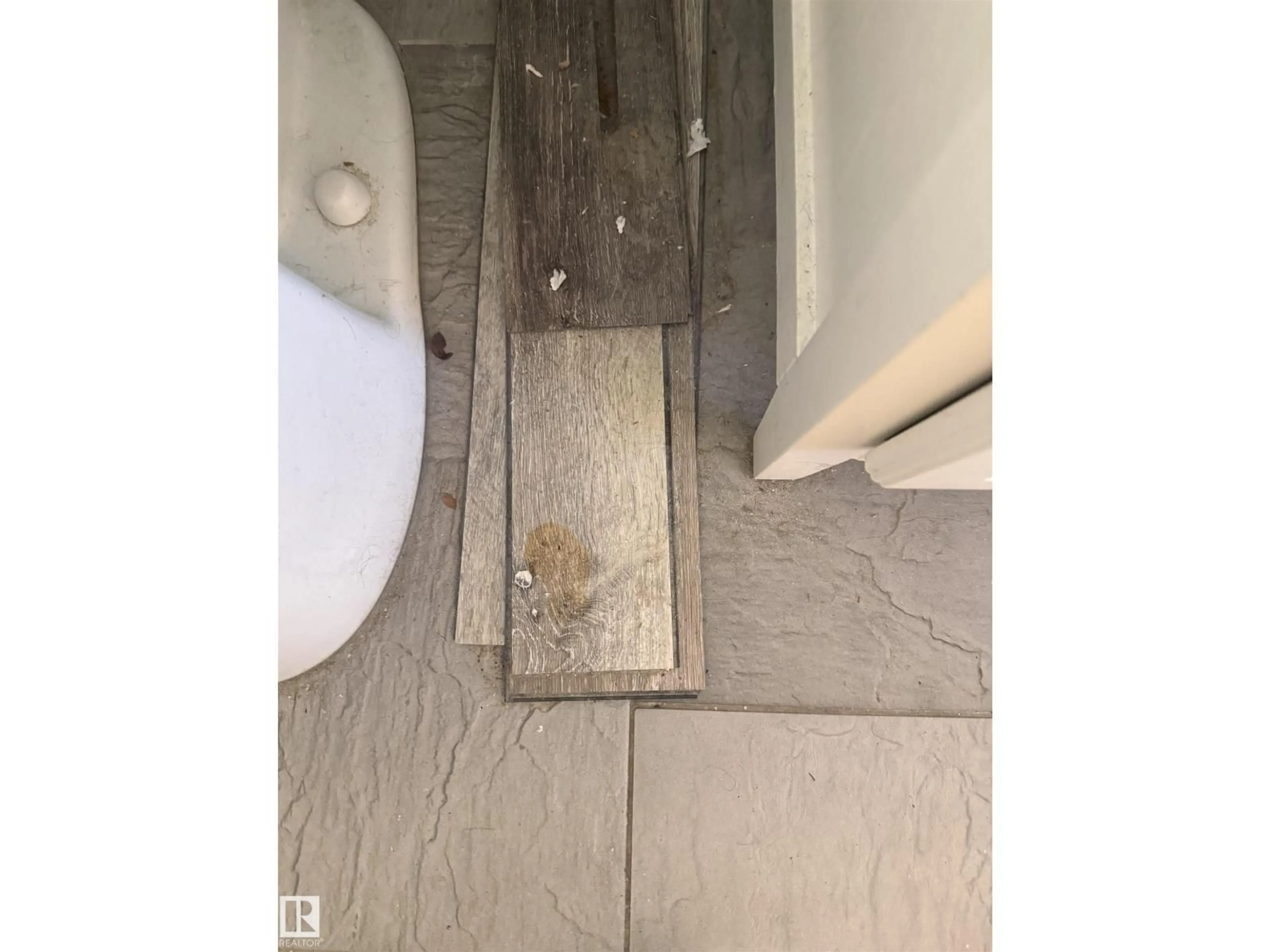 A pic of a room for 9 LOUISBOURG PL, St. Albert Alberta T8N4L4