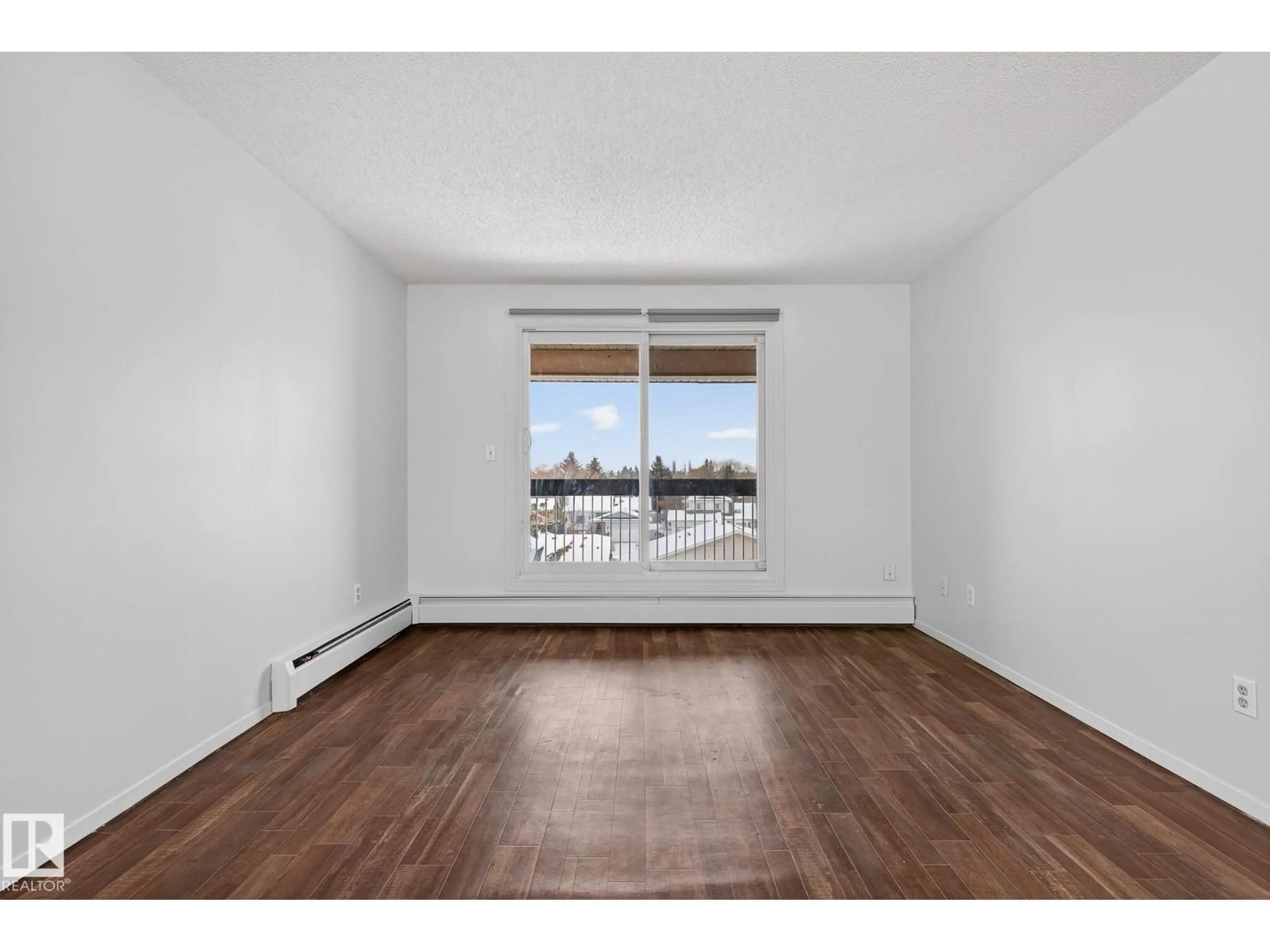 A pic of a room for #404 - 2628 MILL WOODS RD E, Edmonton Alberta T6L5K8