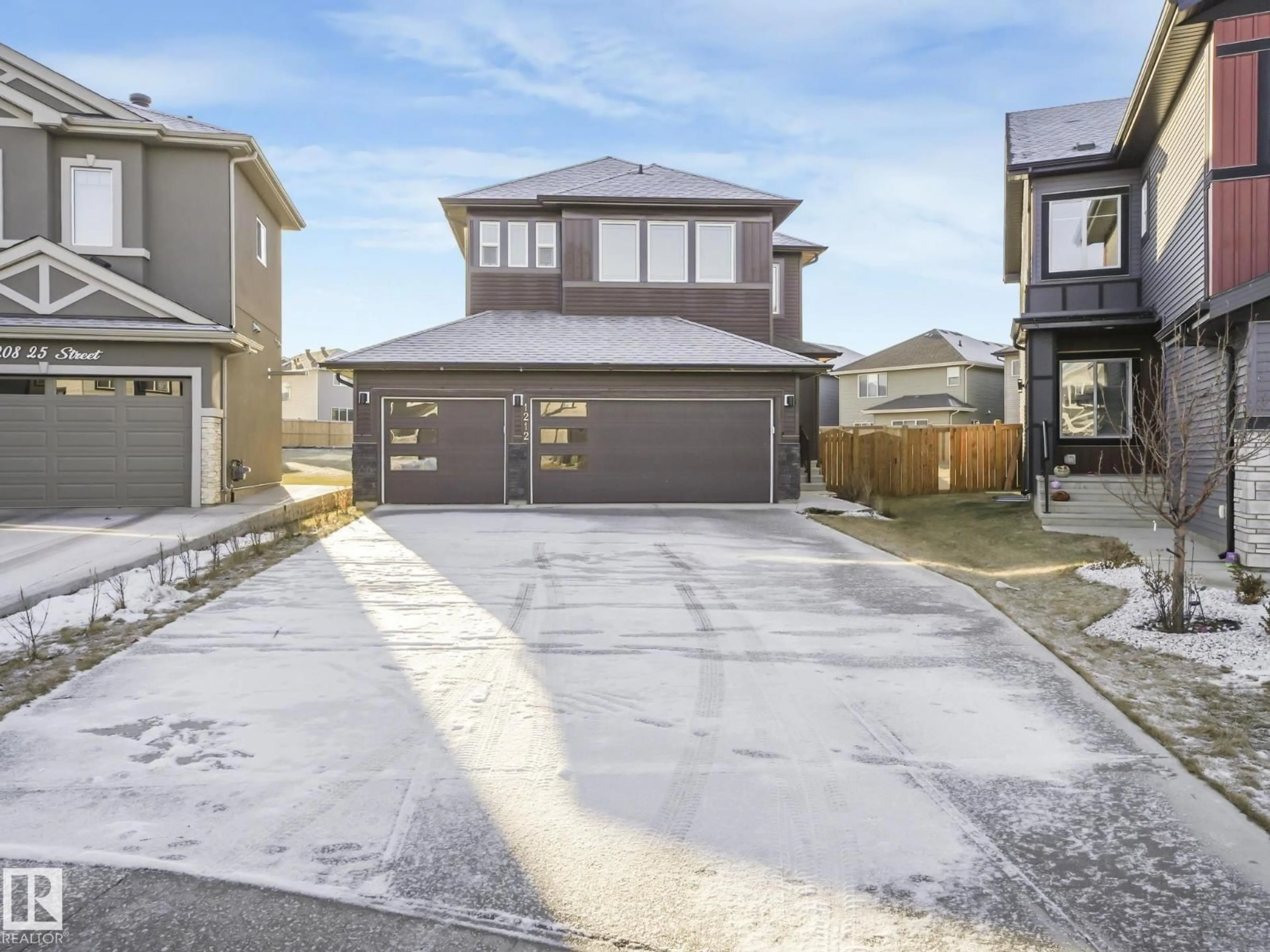 Unknown for NW - 1212 25 ST, Edmonton Alberta T6T2J9