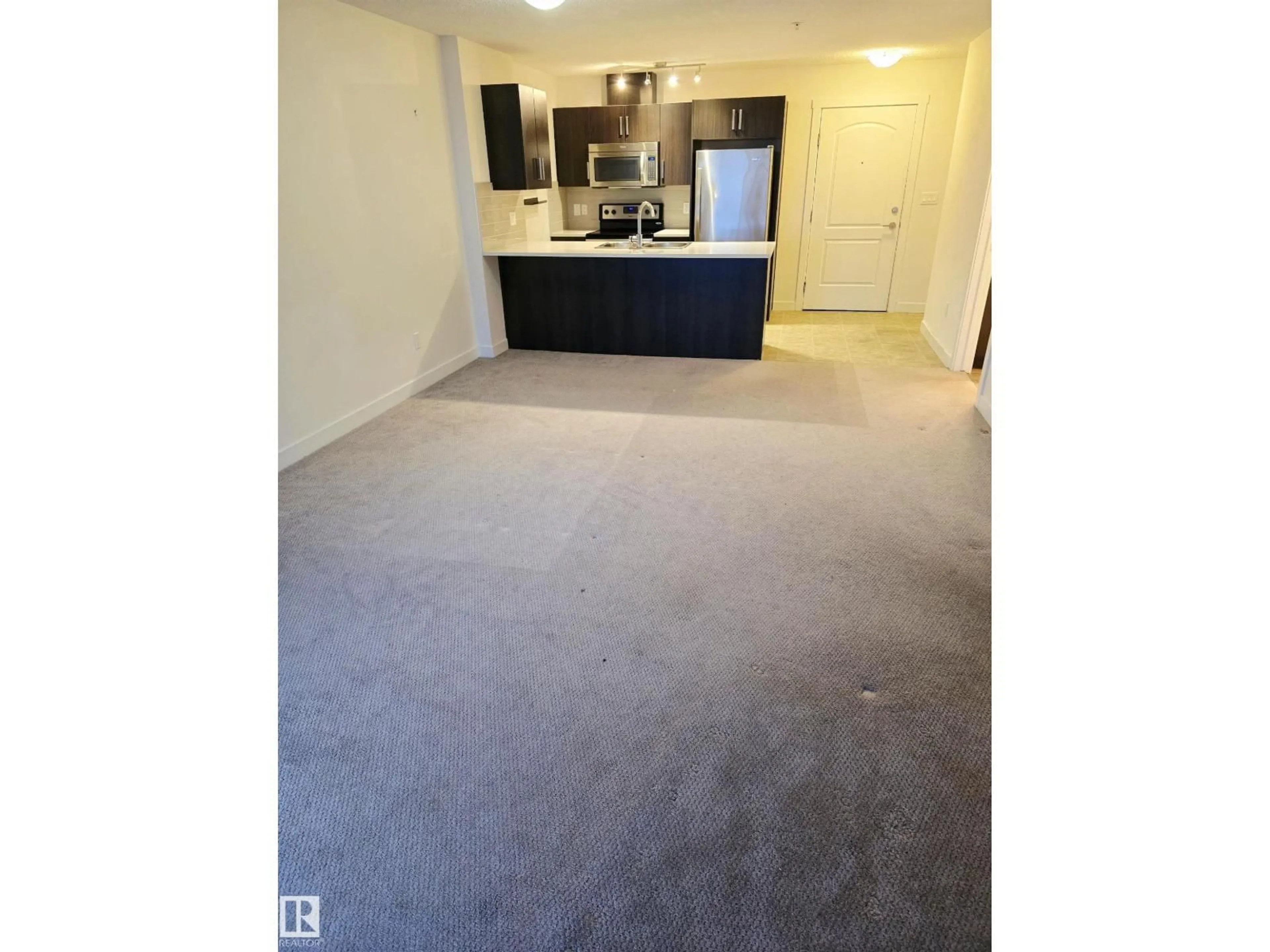 A pic of a room for #101 - 667 WATT BV, Edmonton Alberta T6X0Y2