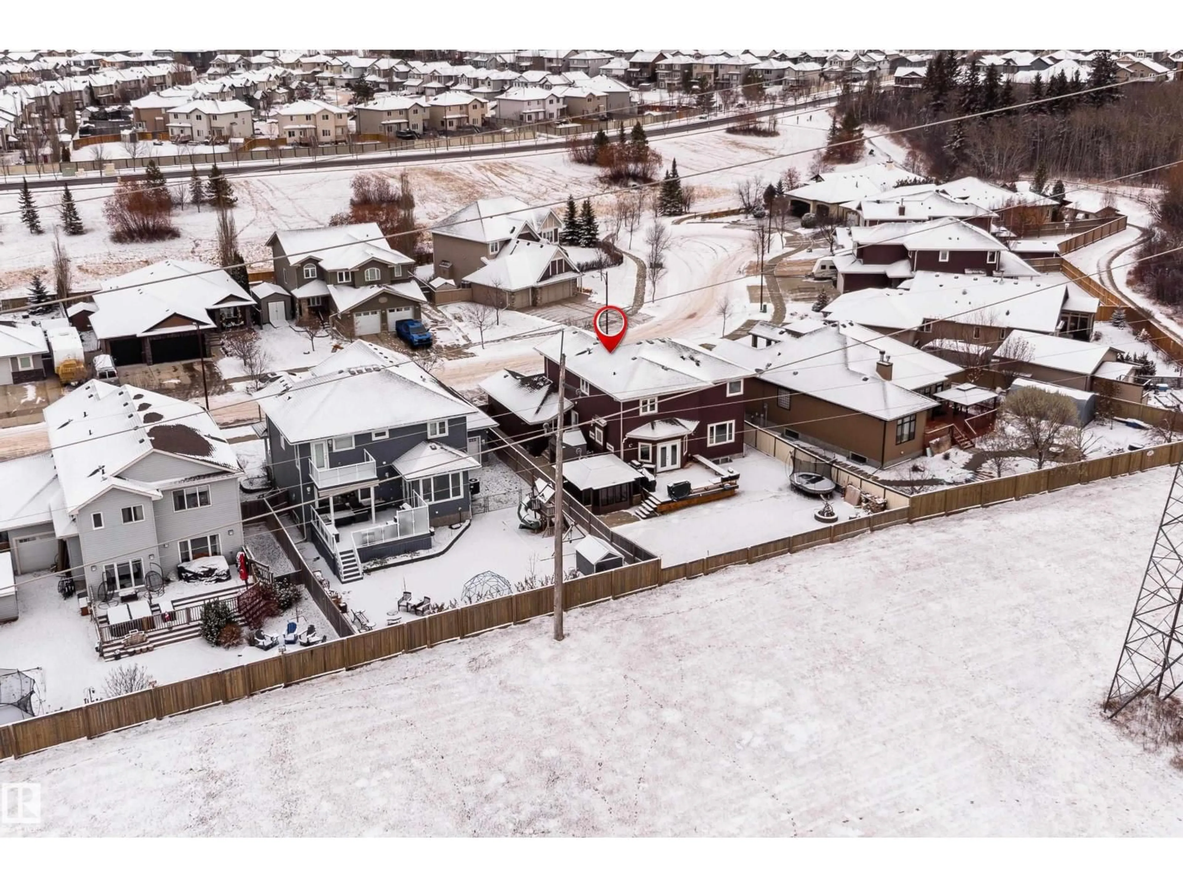 A pic from outside/outdoor area/front of a property/back of a property/a pic from drone, street for 22 VALE TC, Fort Saskatchewan Alberta T8L0B1