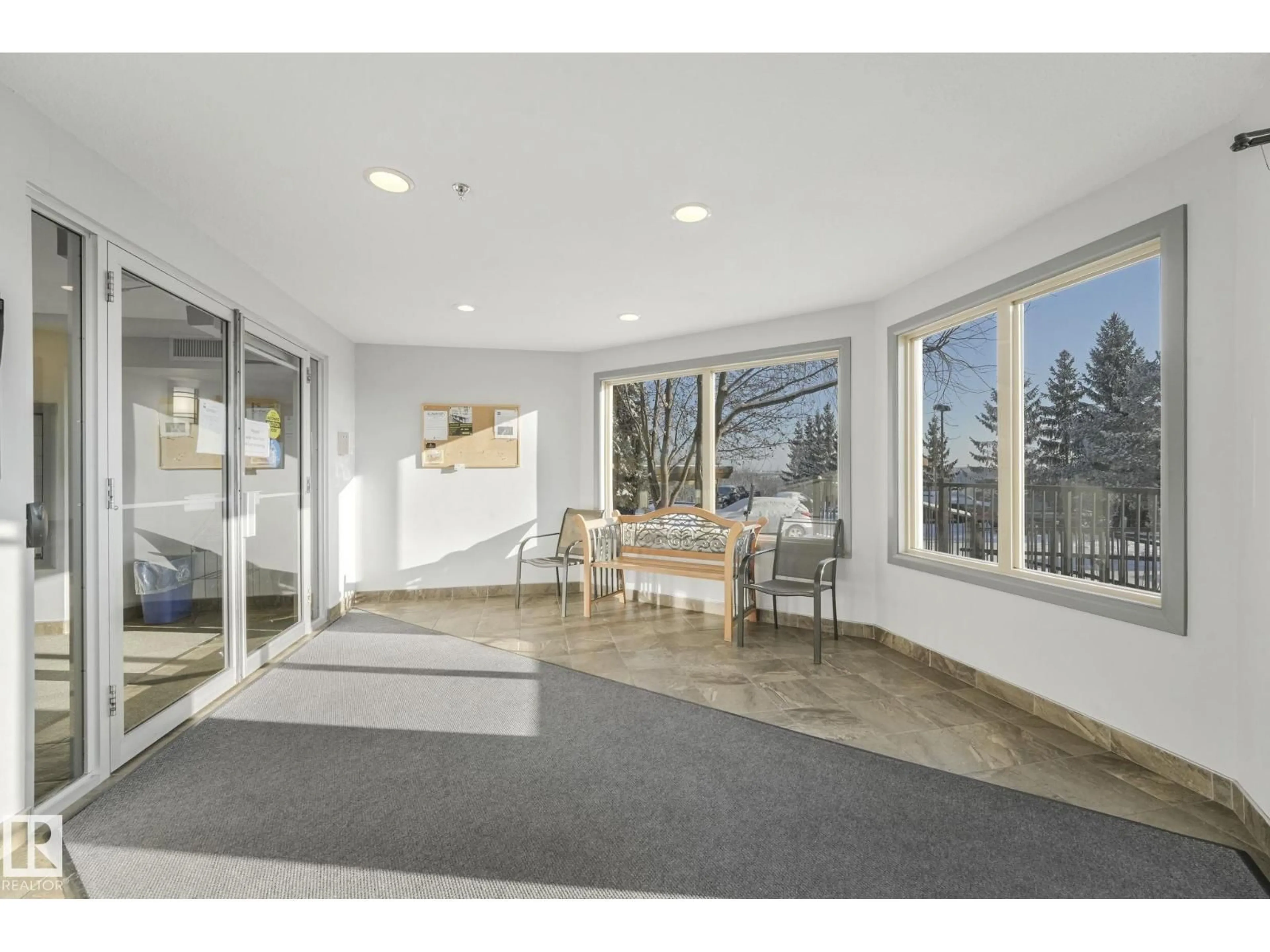 Indoor foyer for #402 - 530 HOOKE RD, Edmonton Alberta T5A5J5