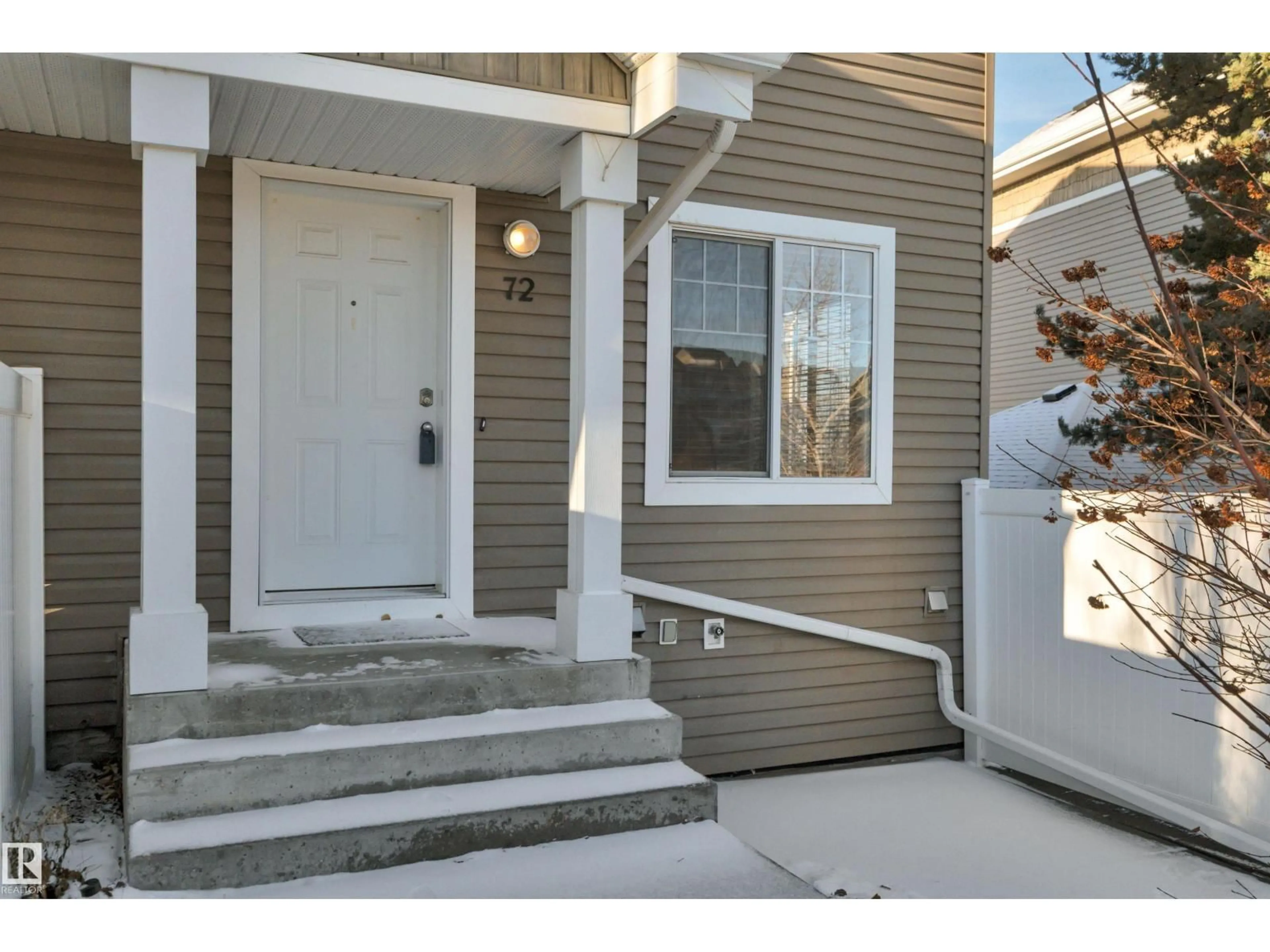 Indoor entryway for NW - 72 3075 TRELLE CR, Edmonton Alberta T6R3V5