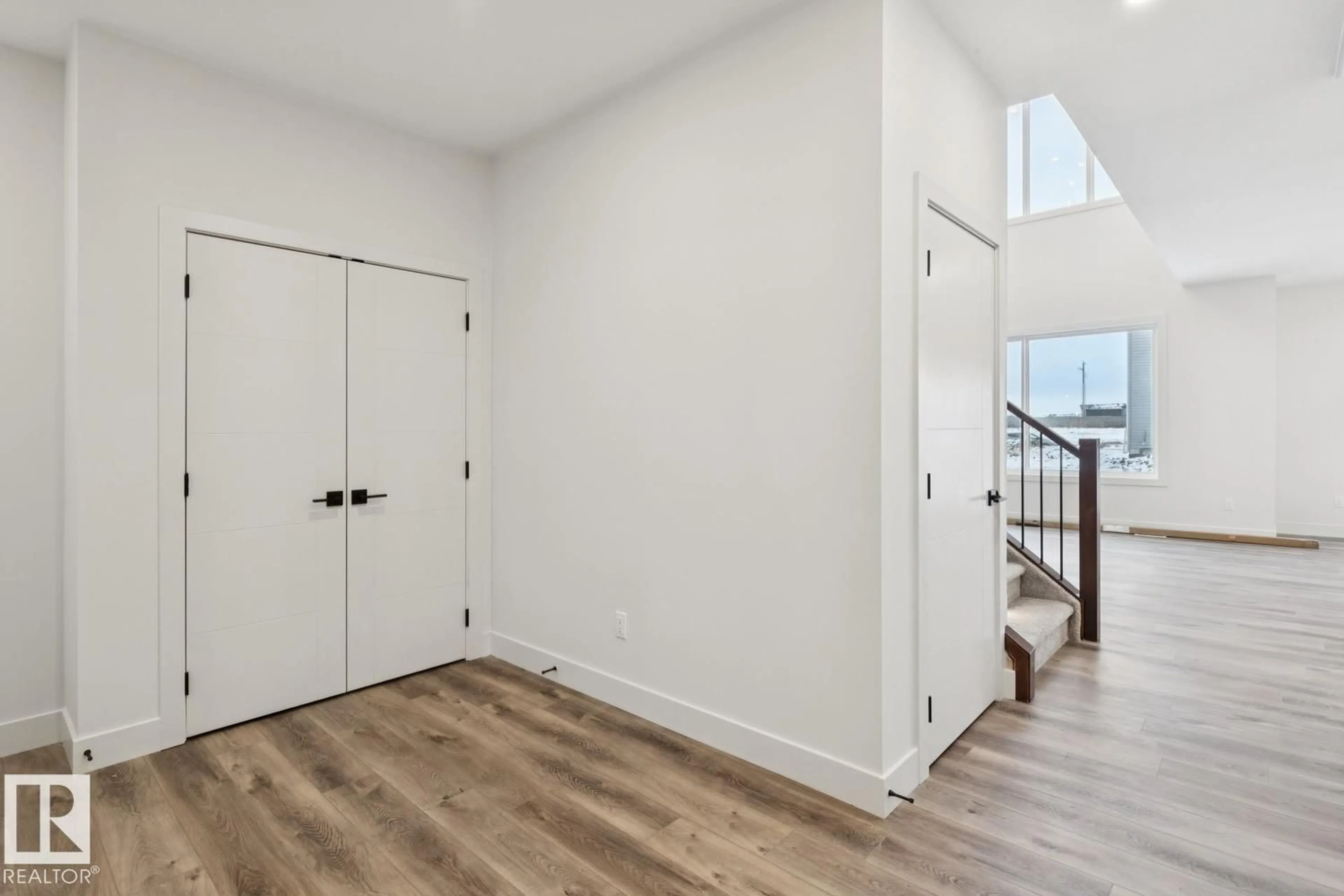 Indoor entryway for NE - 6275 19 ST, Rural Leduc County Alberta T4X3C8