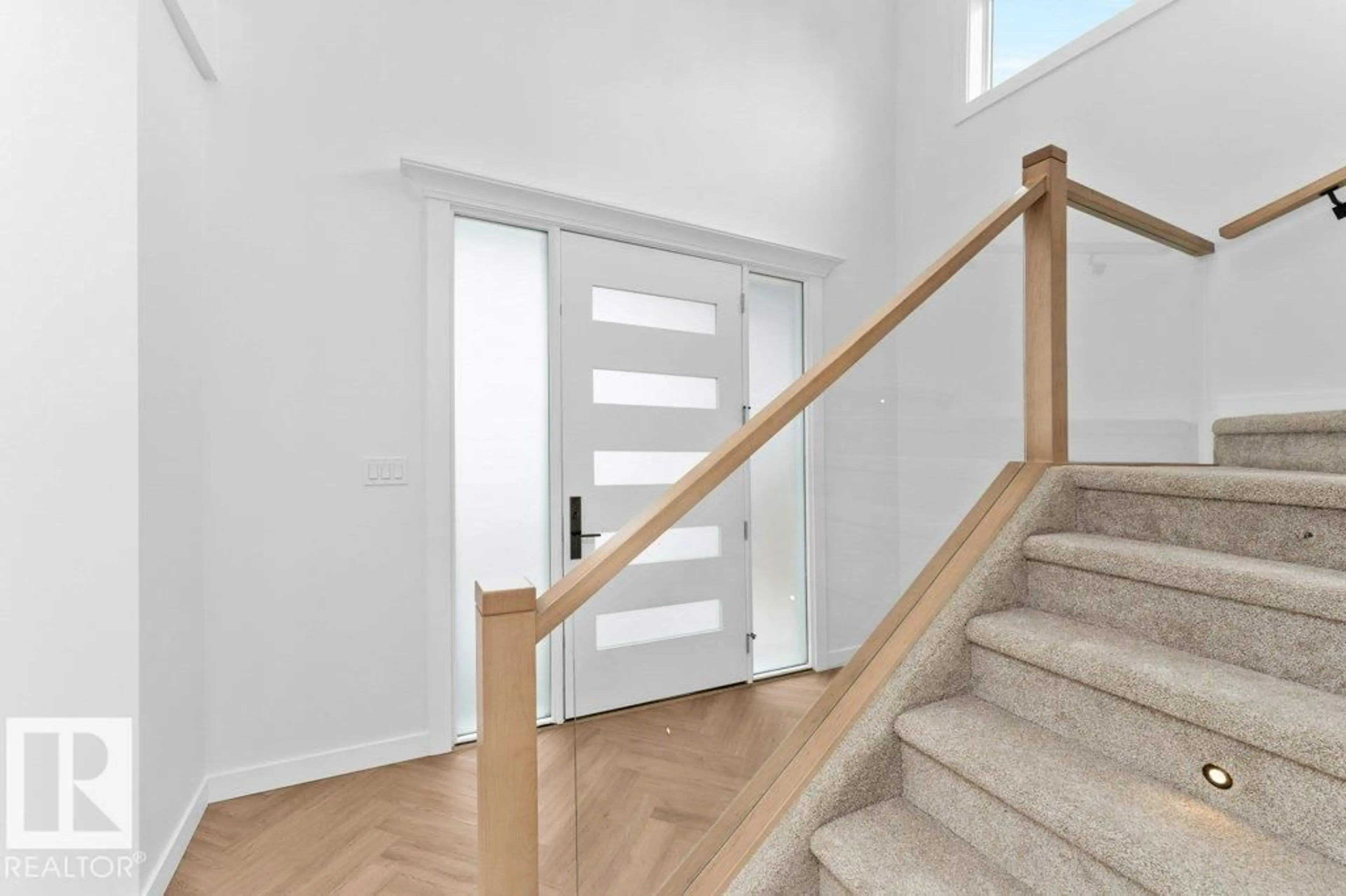 Stairs for 53 LILAC BA, Spruce Grove Alberta T7X2H5