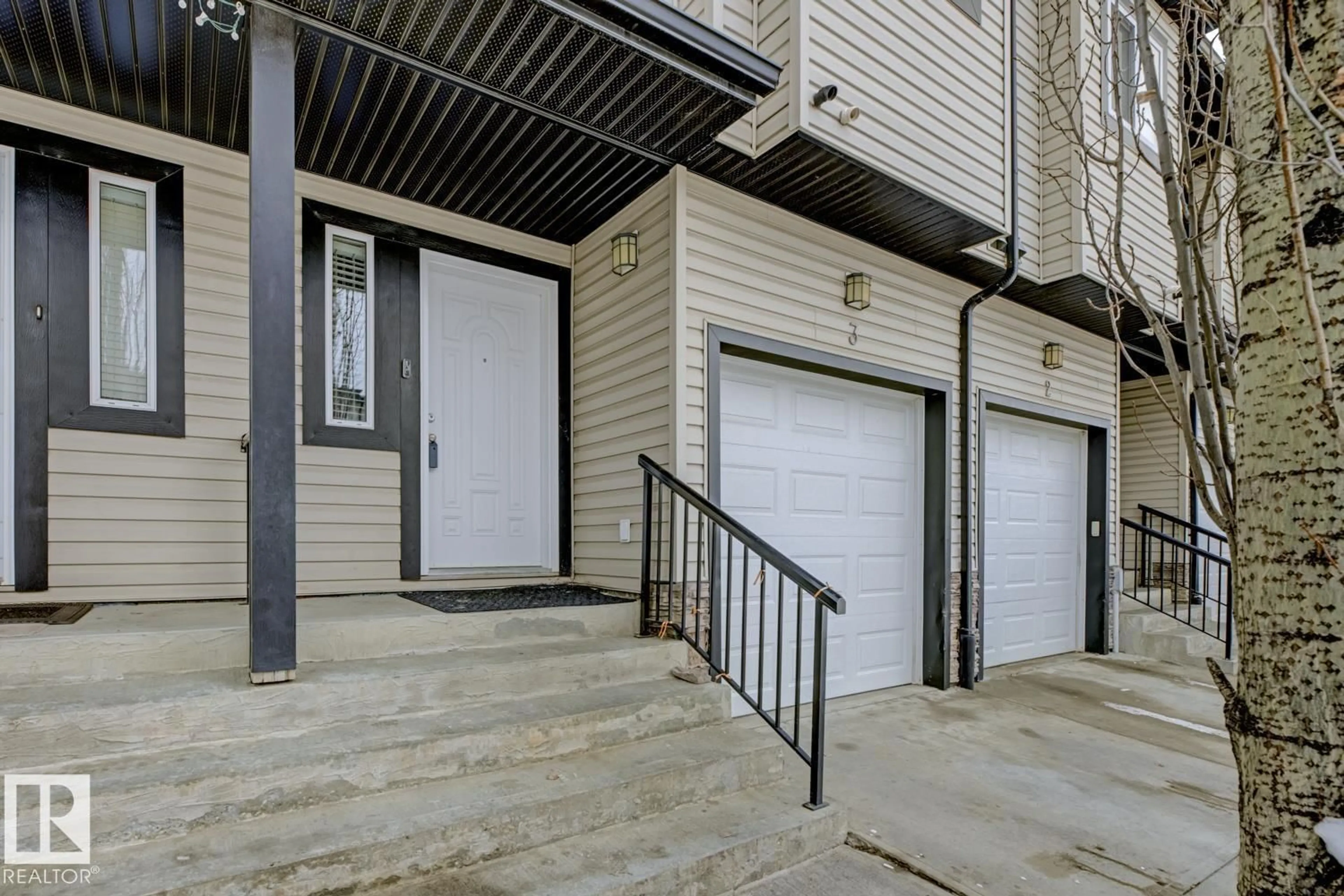 Unknown for 1820 34 AV, Edmonton Alberta T6T0N9