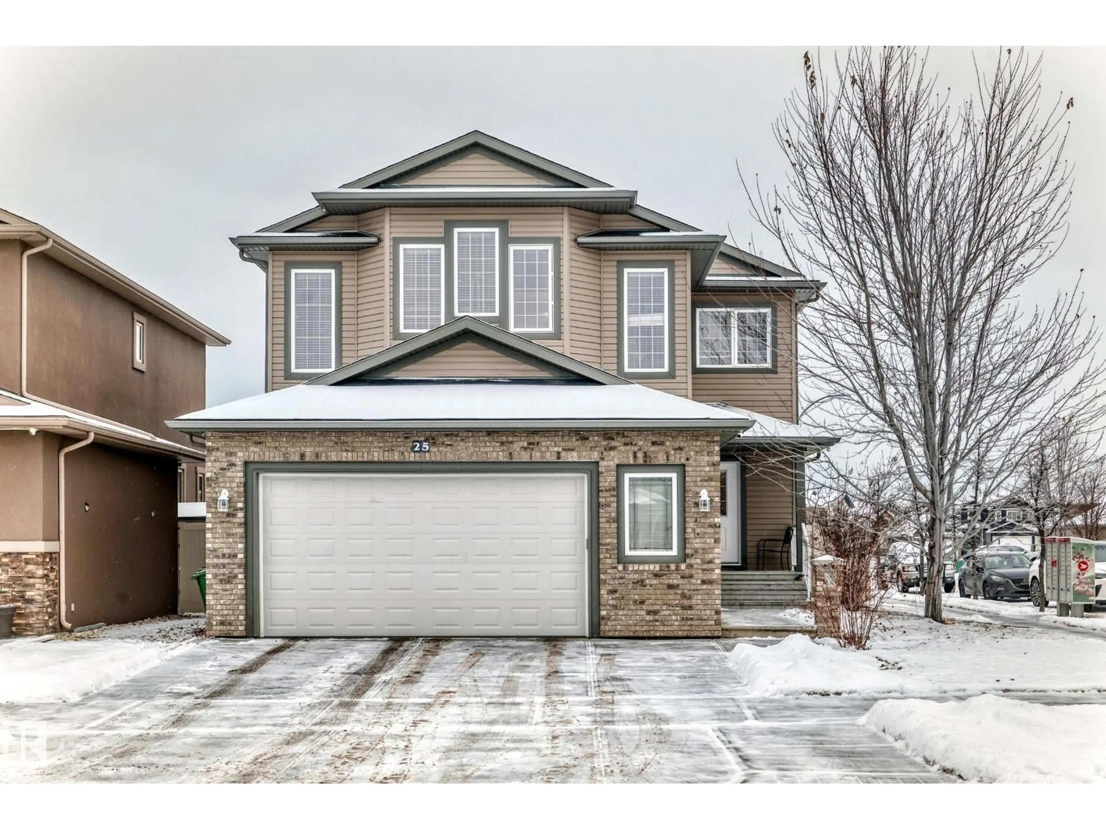 Home with brick exterior material, street for 25 WOODBRIDGE LI, Fort Saskatchewan Alberta T8L0C9