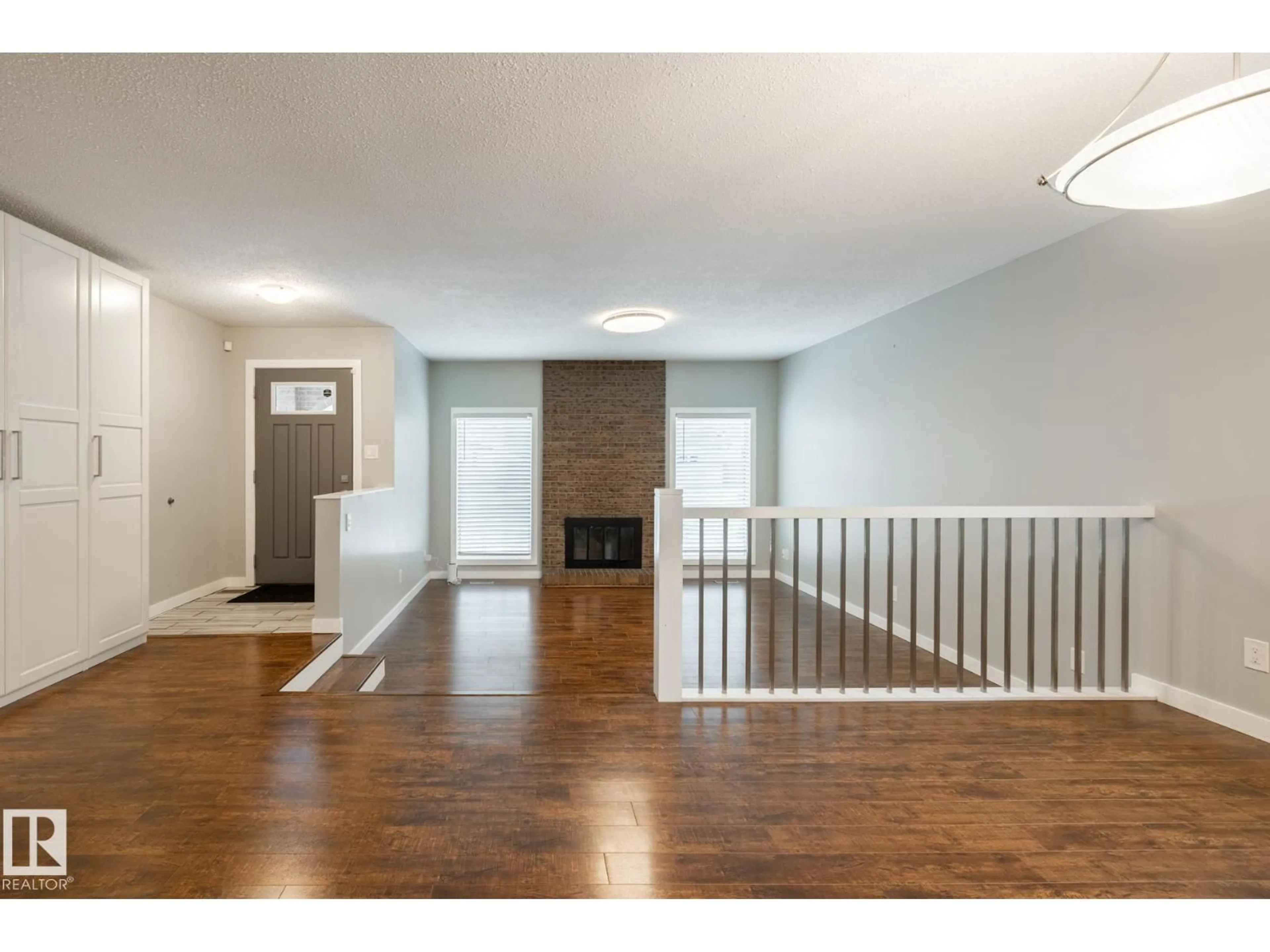 Unknown for NW - 15003 58 ST, Edmonton Alberta T5A4H4