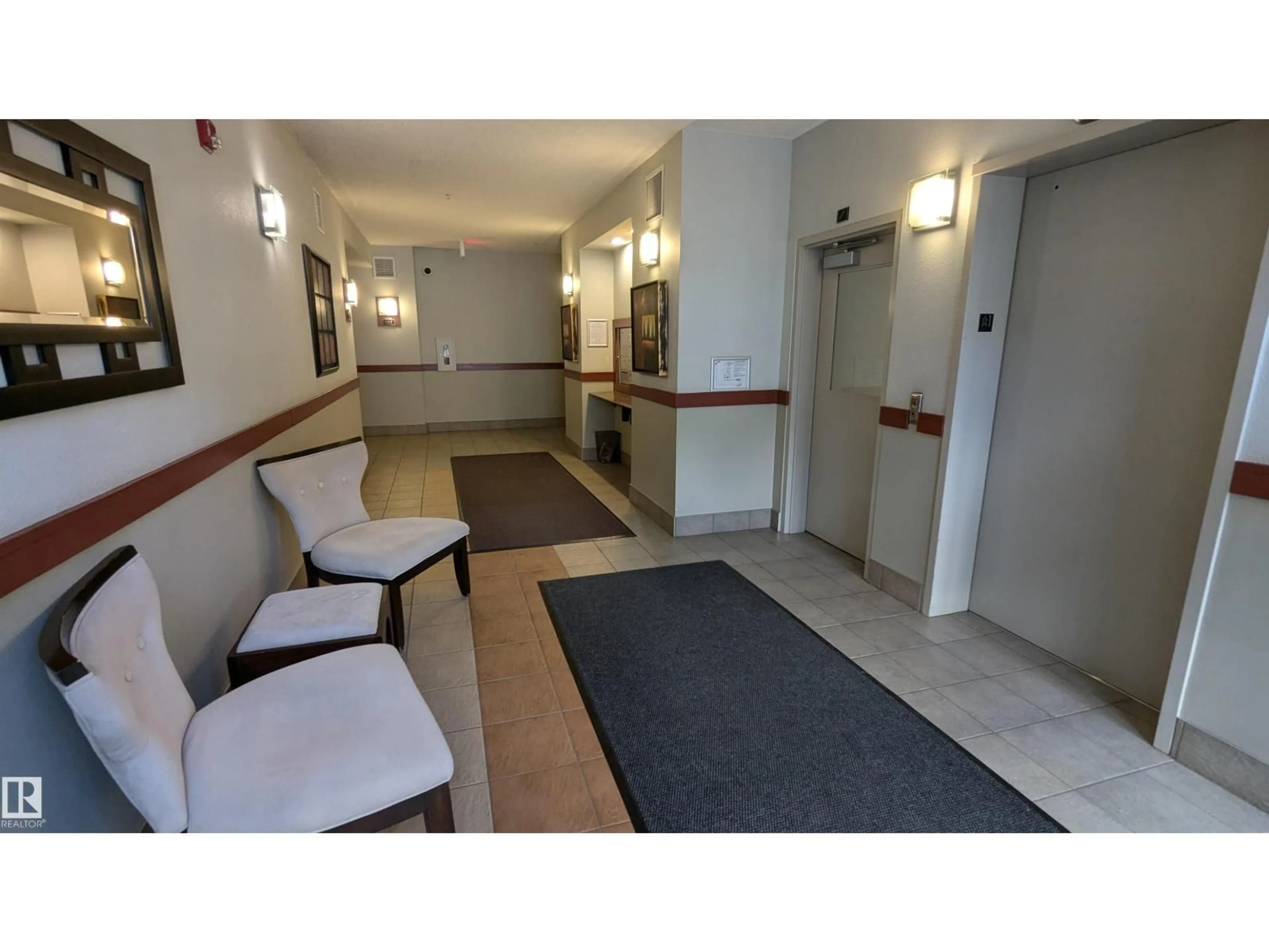 Lobby for #203 - 11140 68 AV, Edmonton Alberta T6H2C2