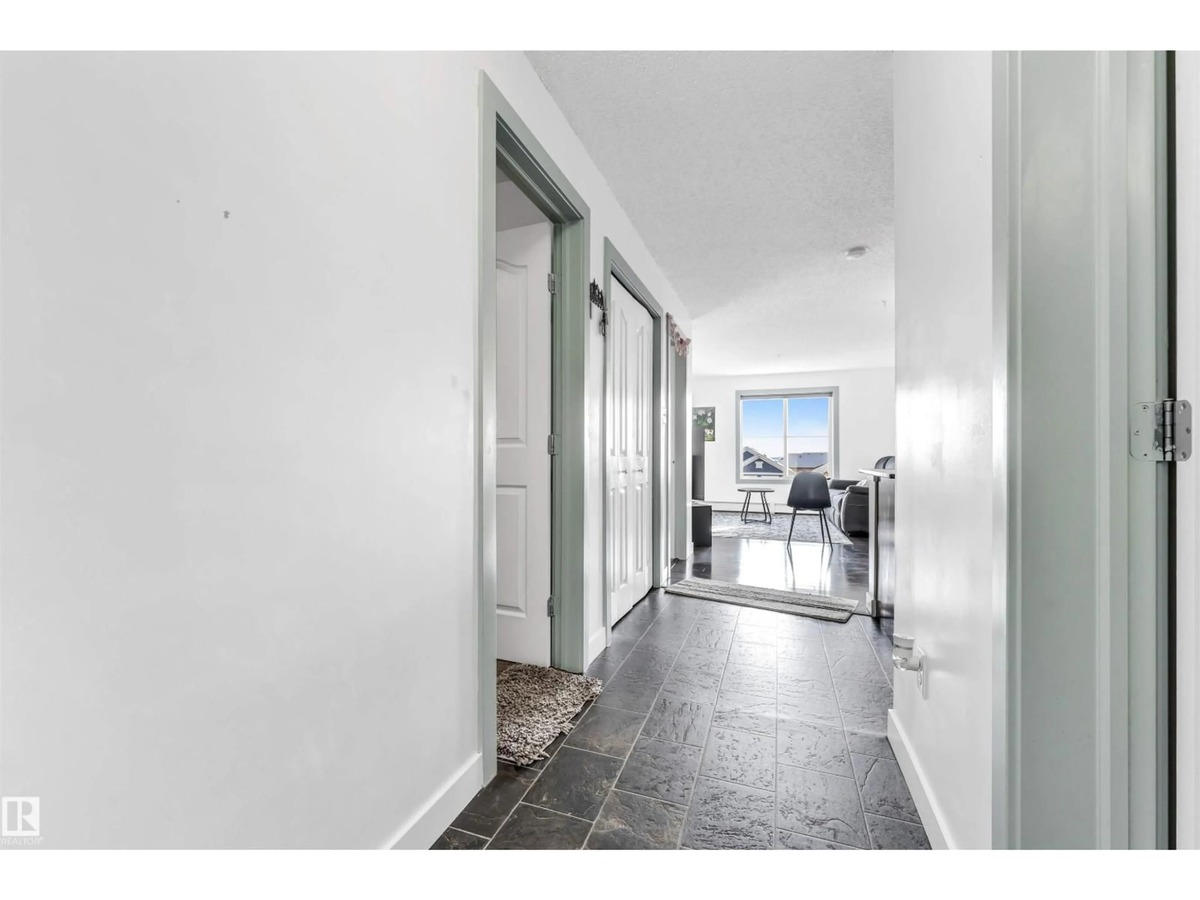 Indoor foyer for 308 - 1080 MCCONACHIE BOULEVARD NW, Edmonton Alberta T5Y0X2