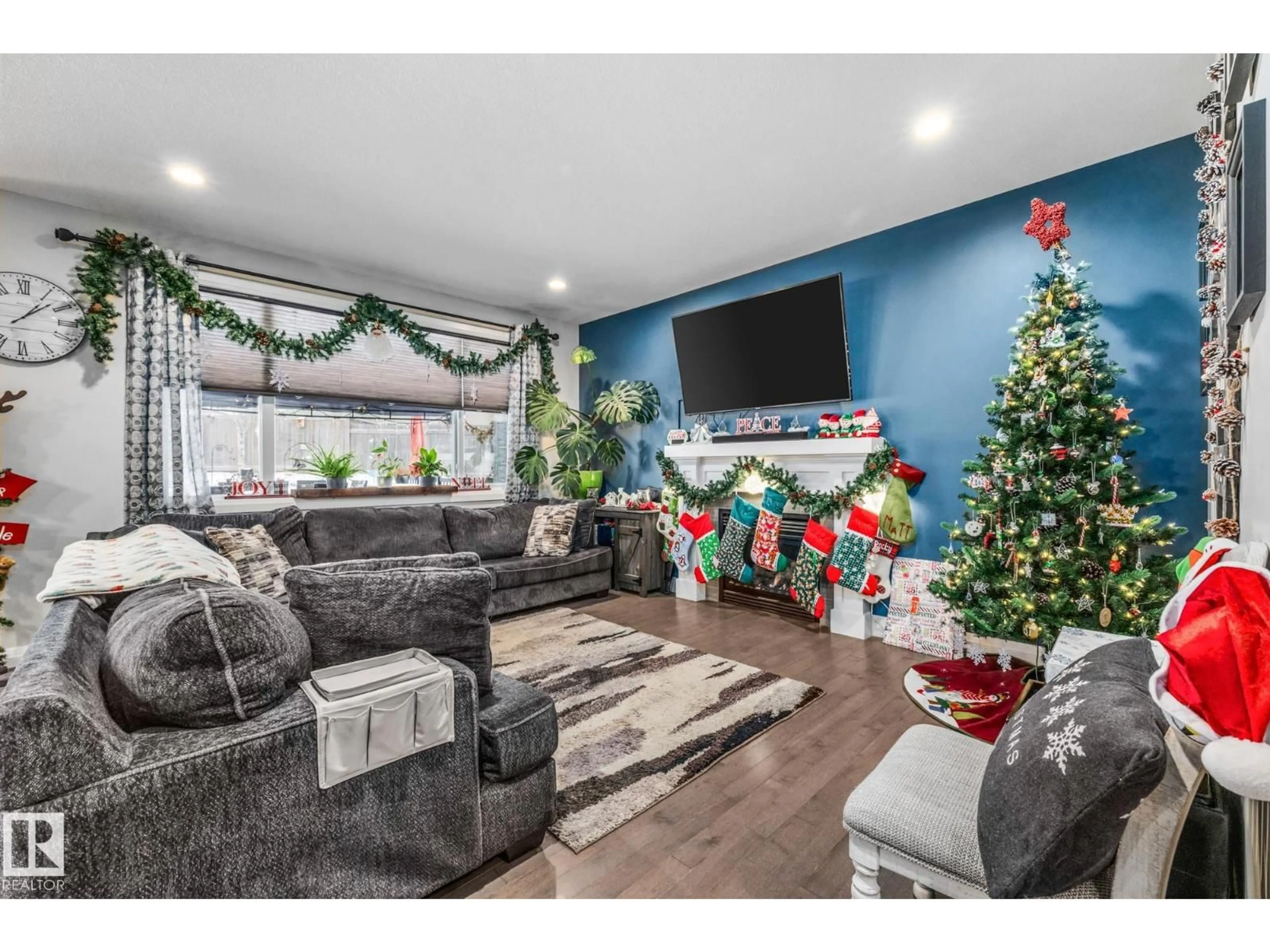 Living room with furniture, unknown for 14 SPRING BA, Spruce Grove Alberta T7X0L5