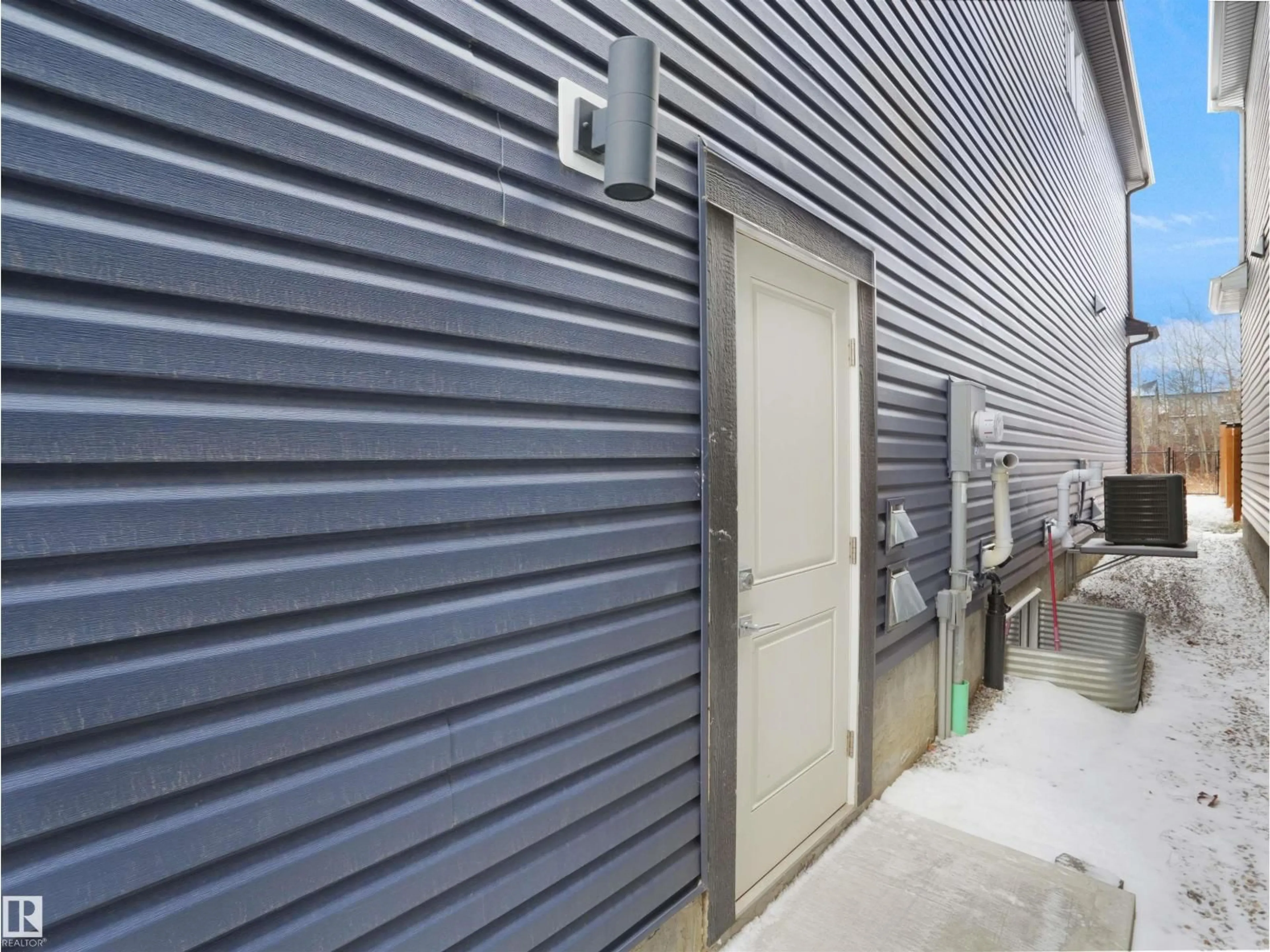 Storage room or clothes room or walk-in closet for NW - 6419 175 AV, Edmonton Alberta T5Y4A8