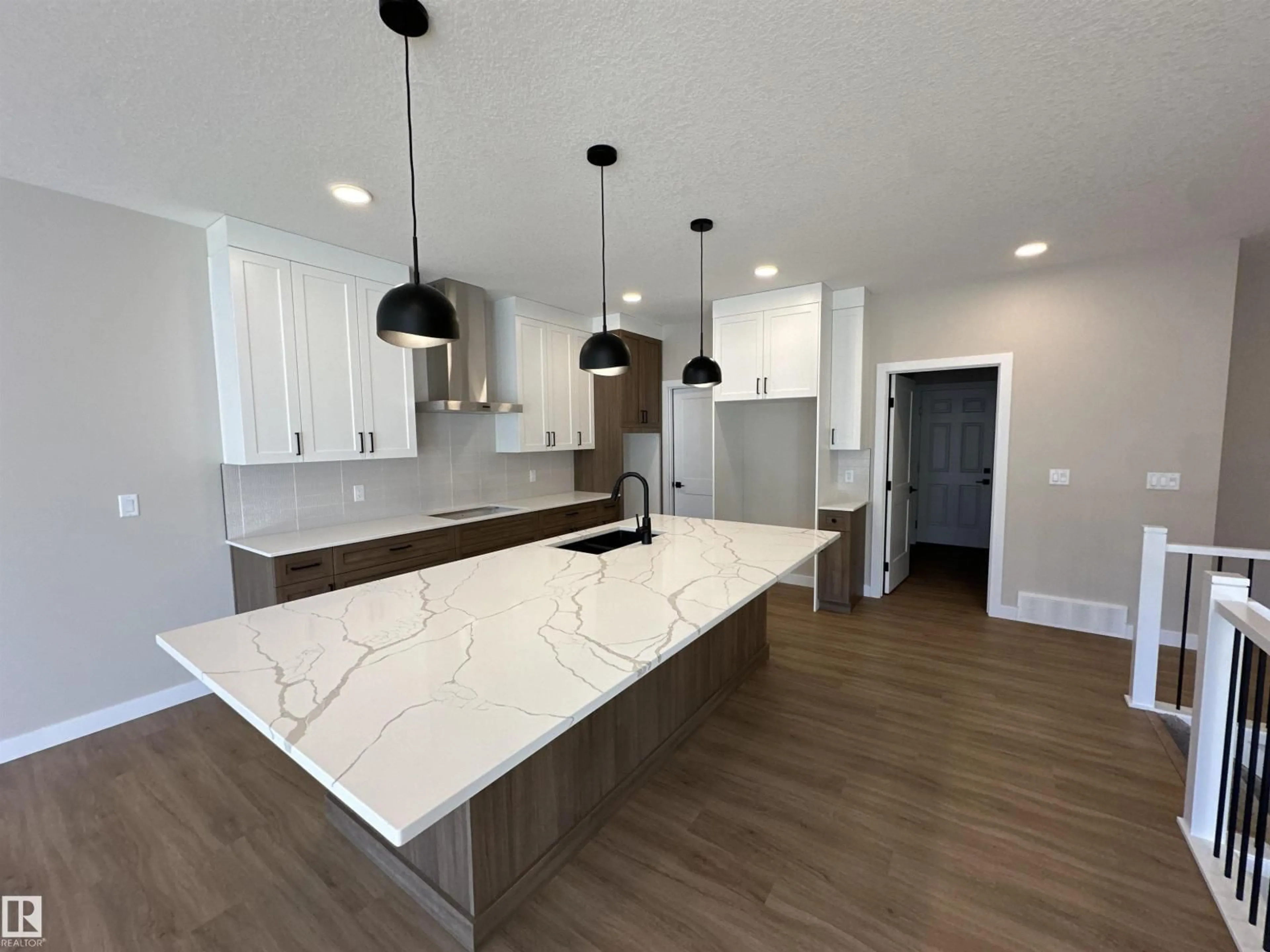 Open concept kitchen, unknown for 145 ELM ST, Fort Saskatchewan Alberta T8L0X8