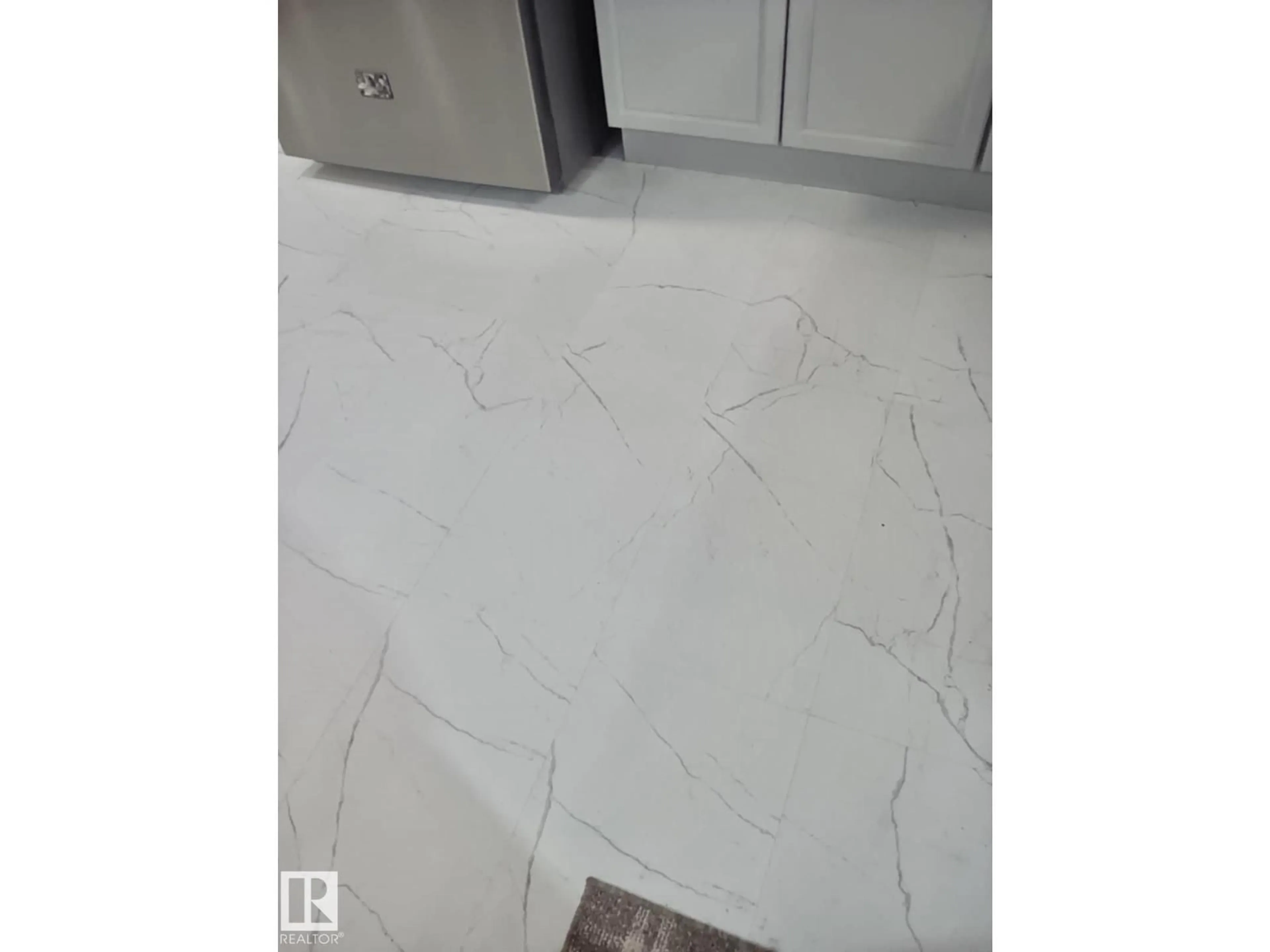 A pic of a room for 592 - 135 HOOKE RD, Edmonton Alberta T5A5H2