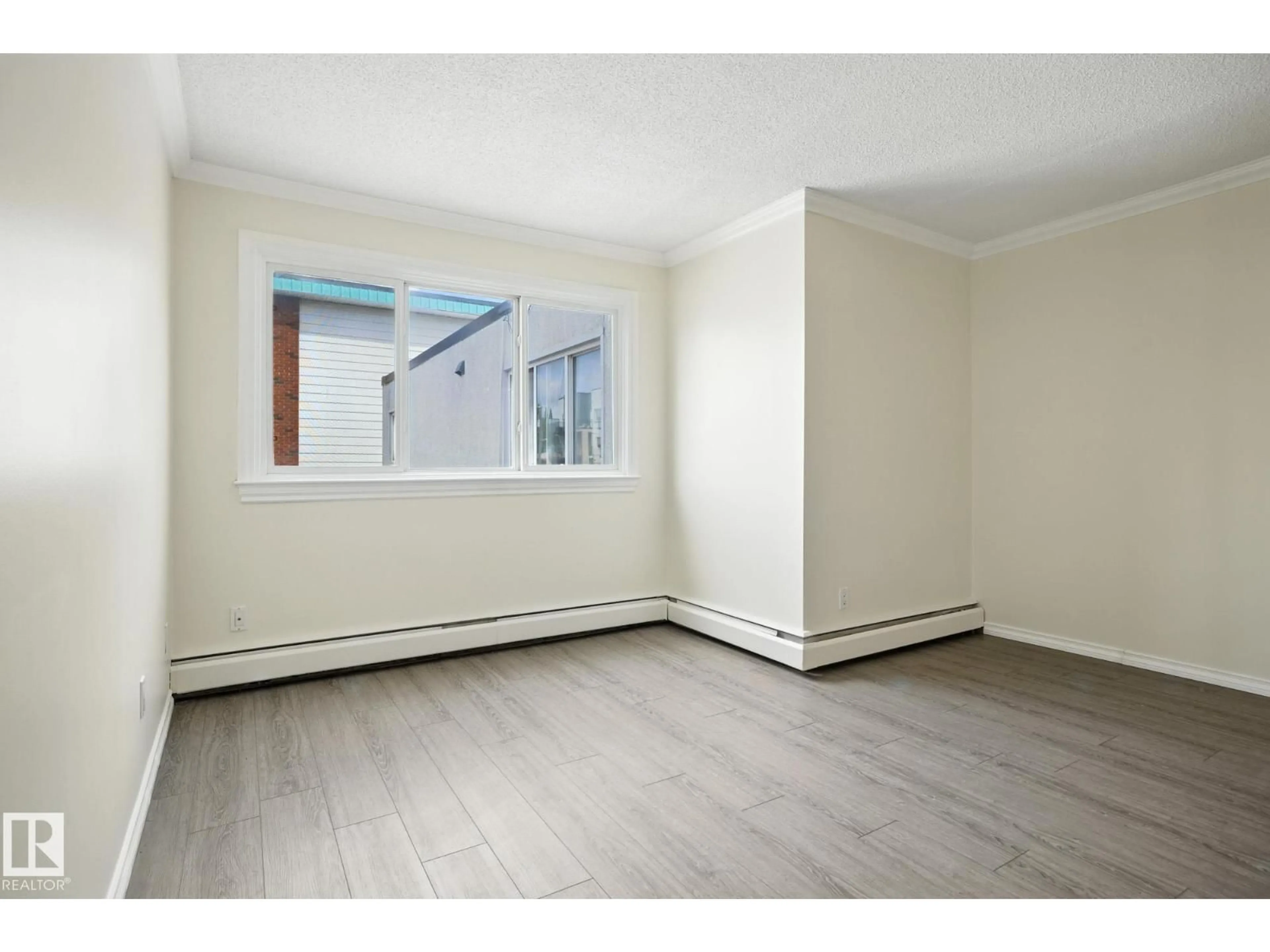A pic of a room for #306 - 10160 83 AV, Edmonton Alberta T6E2C4