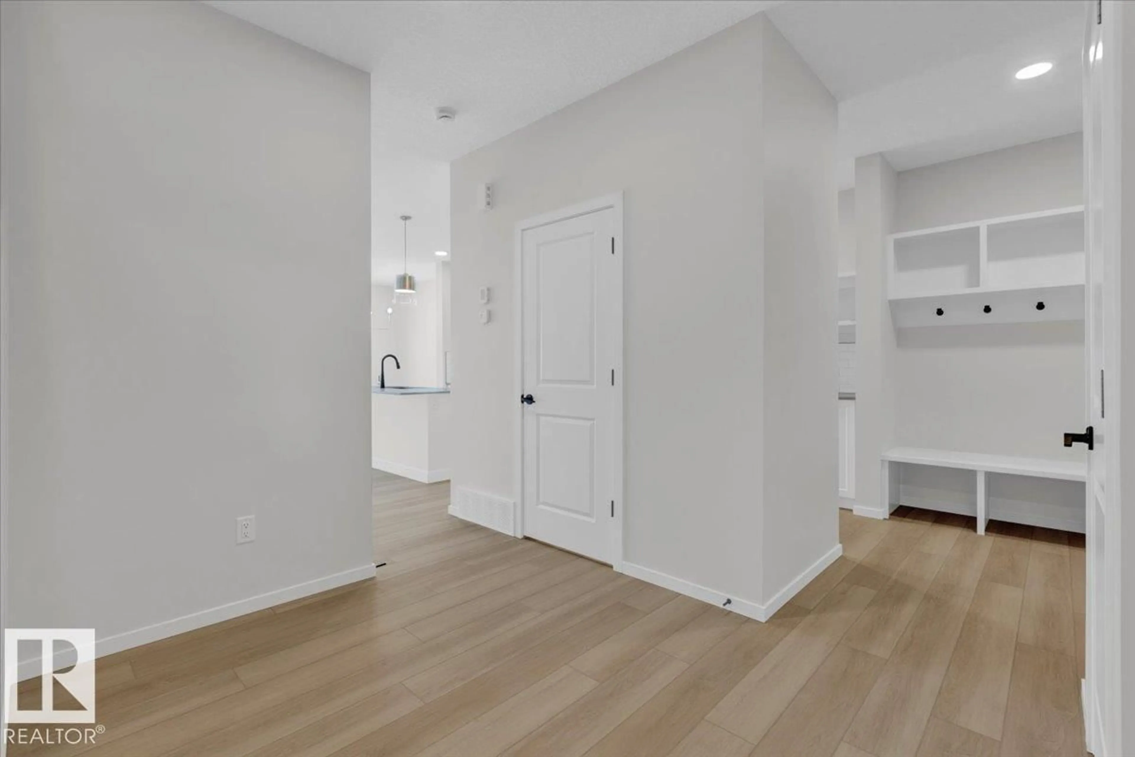 Unknown for 1142 SOUTH CREEK WD, Stony Plain Alberta T7Z0J9